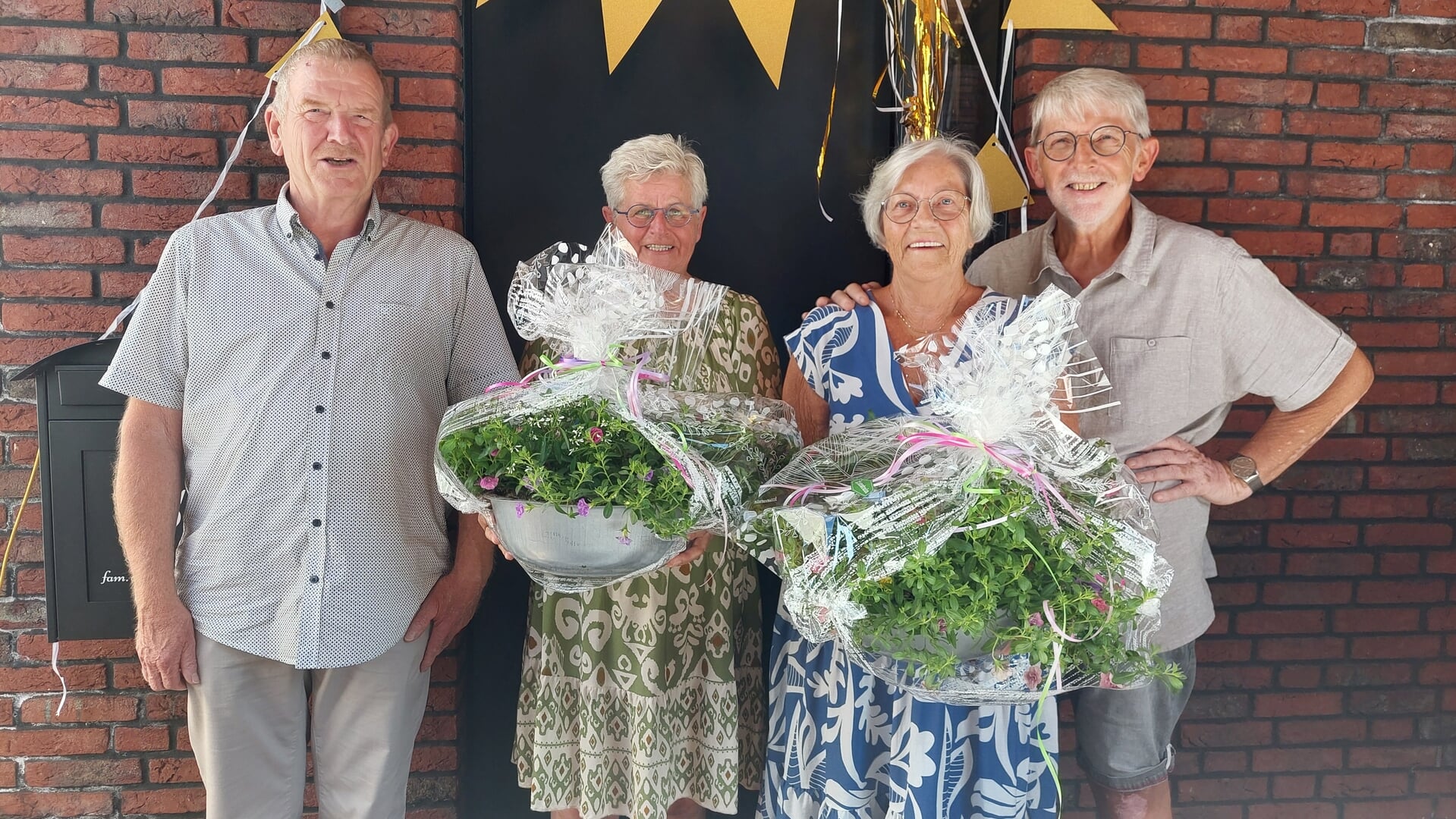 Saamhorigheid viert hoogtij op de Bernhardshoeve tijdens bijzonder jubileumfeest