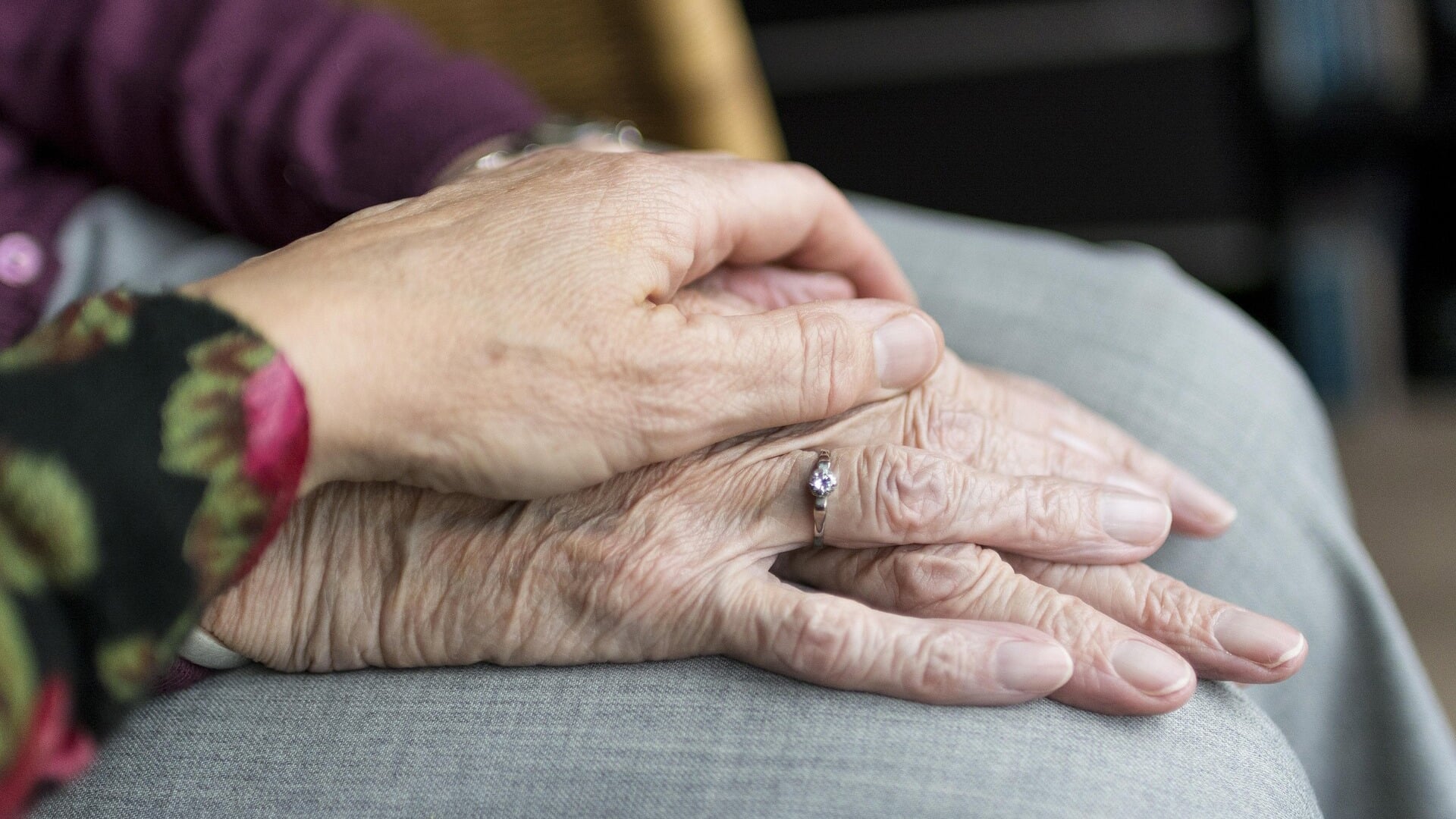 Voorlichting over mantelzorg en regelgeving in De Kombuis