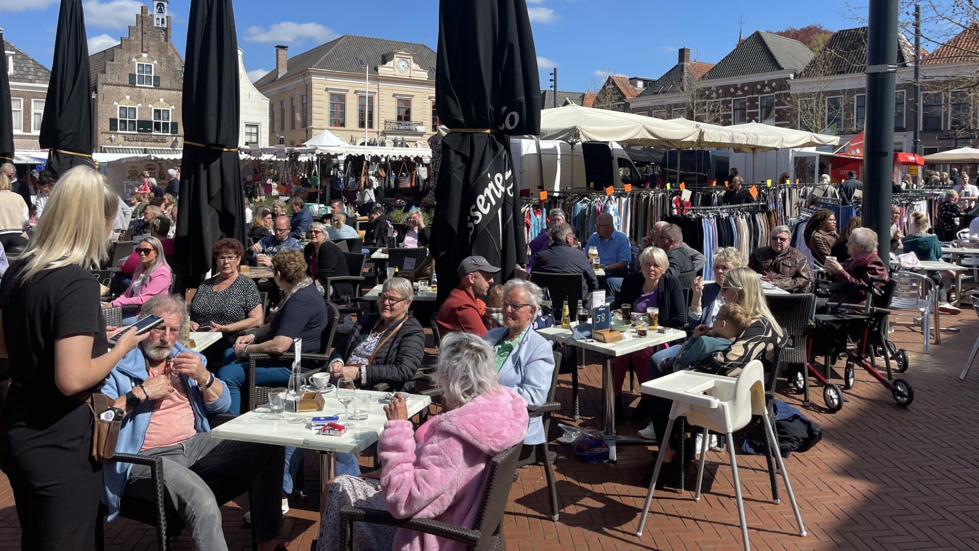 Zondag 27 april Zendemarkt Steenwijk, Kermis vanaf 30 april tot en met Bevrijdingsdag