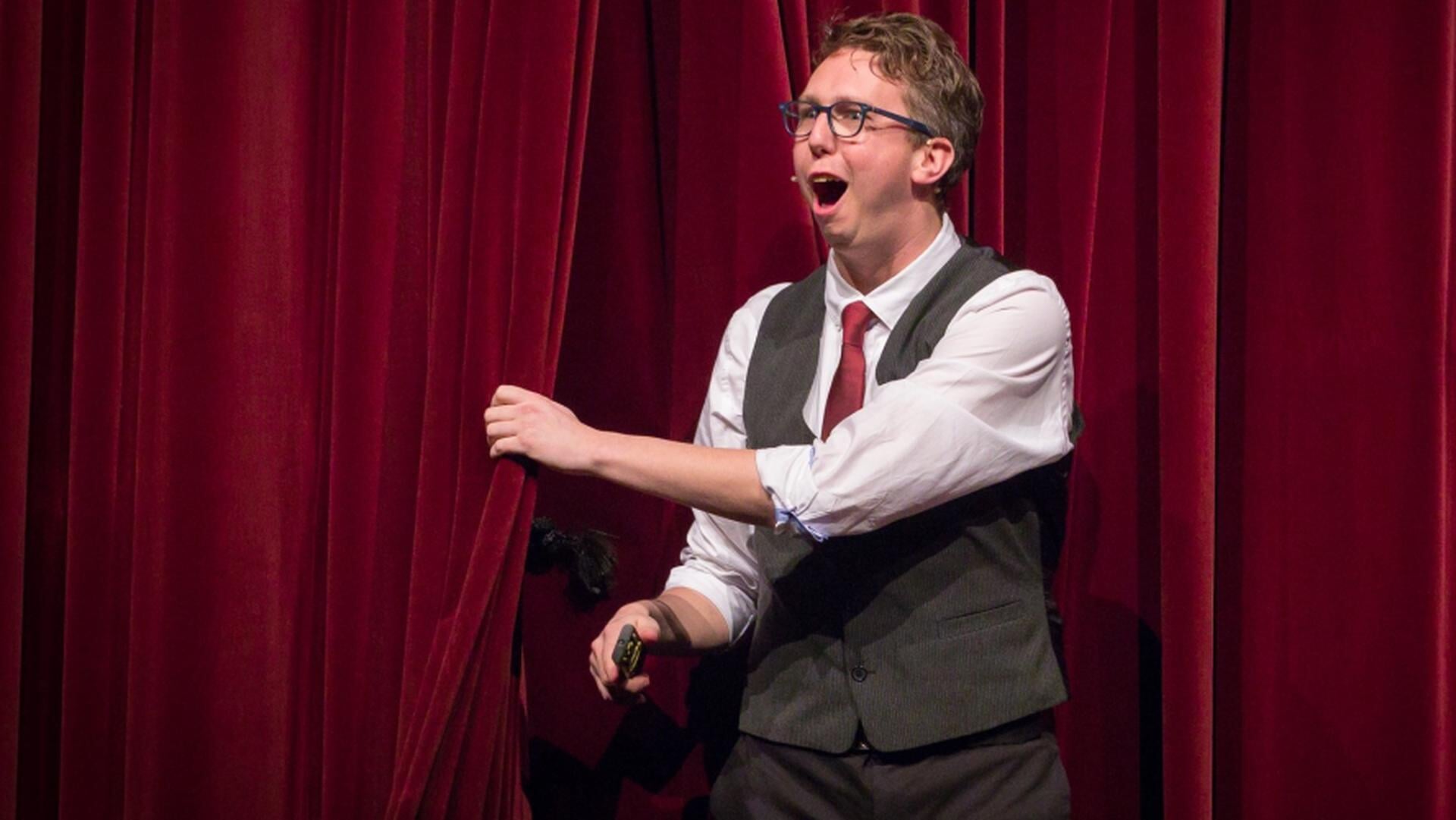 Theater Myllesweerd presenteert nieuw seizoen met feestelijke avond