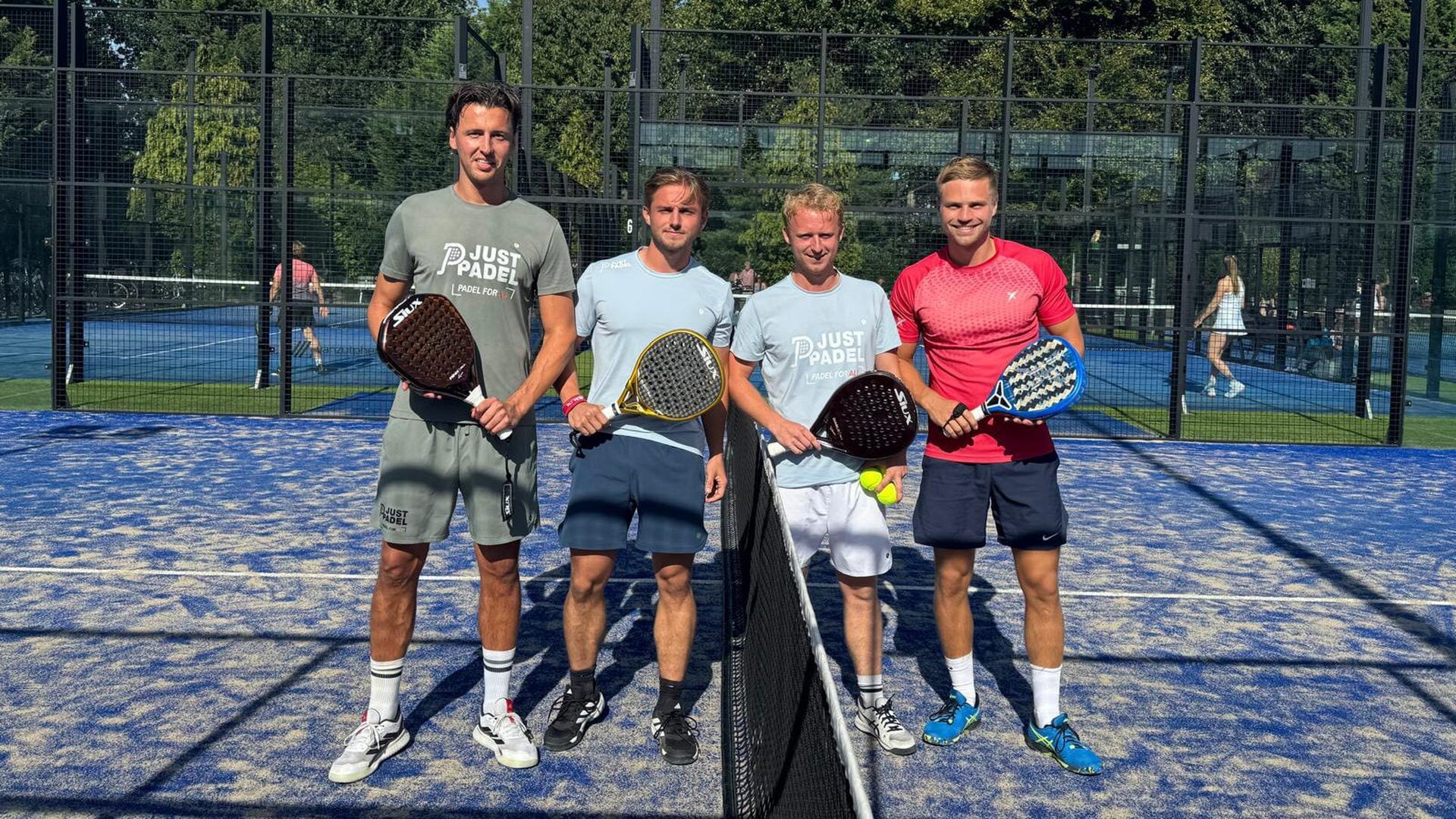 Gezelligheid en topwedstrijden bij Unica ICT Open Padeltoernooi