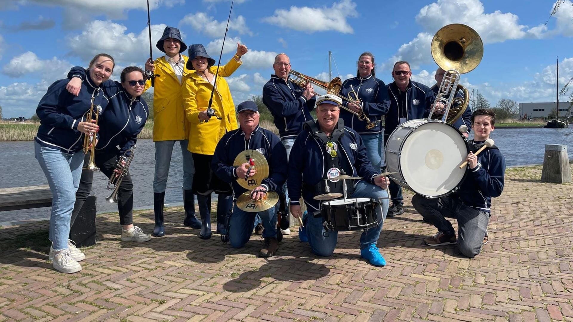 25 mei muzikale koopzondag met dweilorkesten in Steenwijk