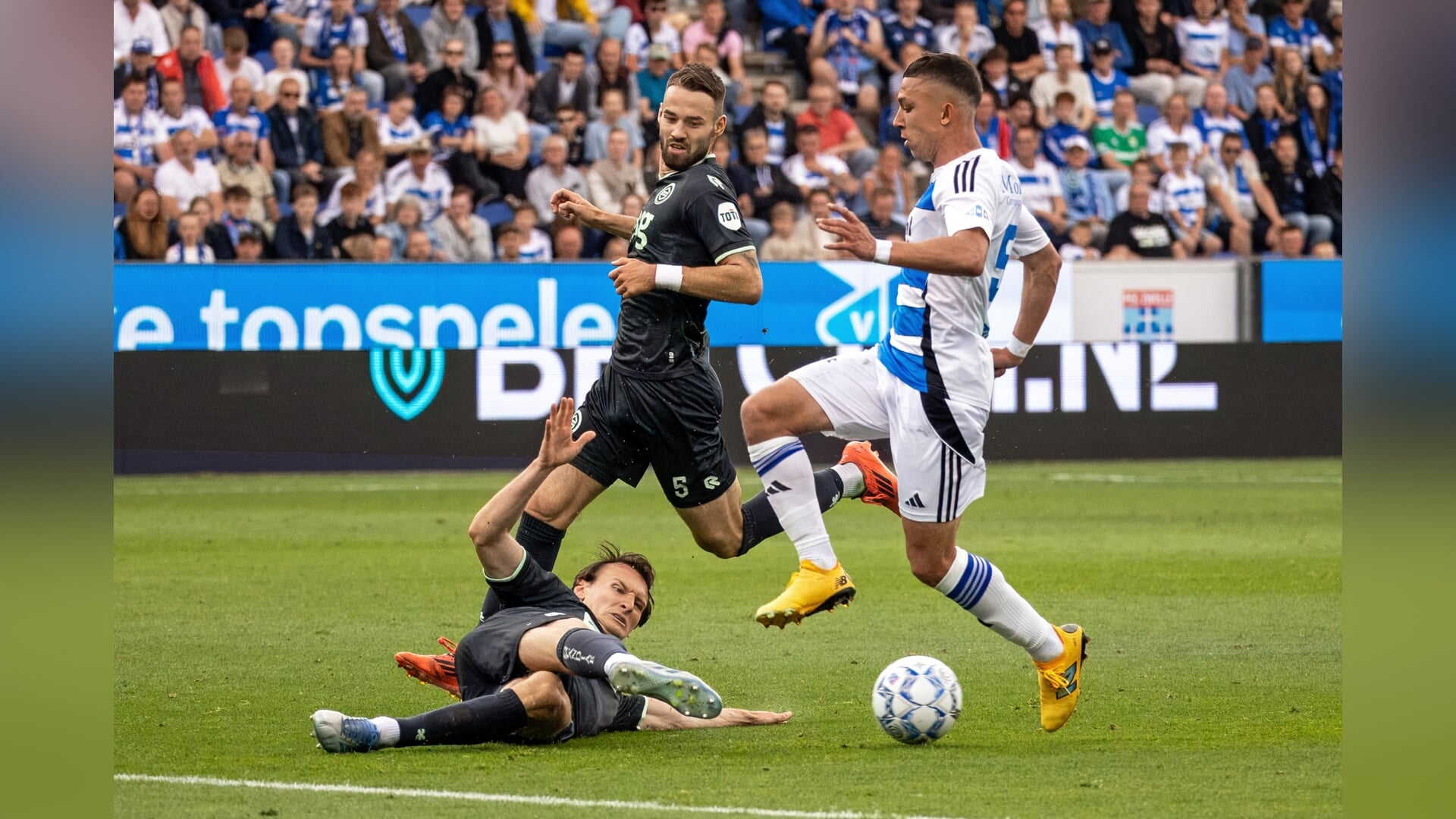 PEC Zwolle sluit seizoen af met een tien maar zonder griffel