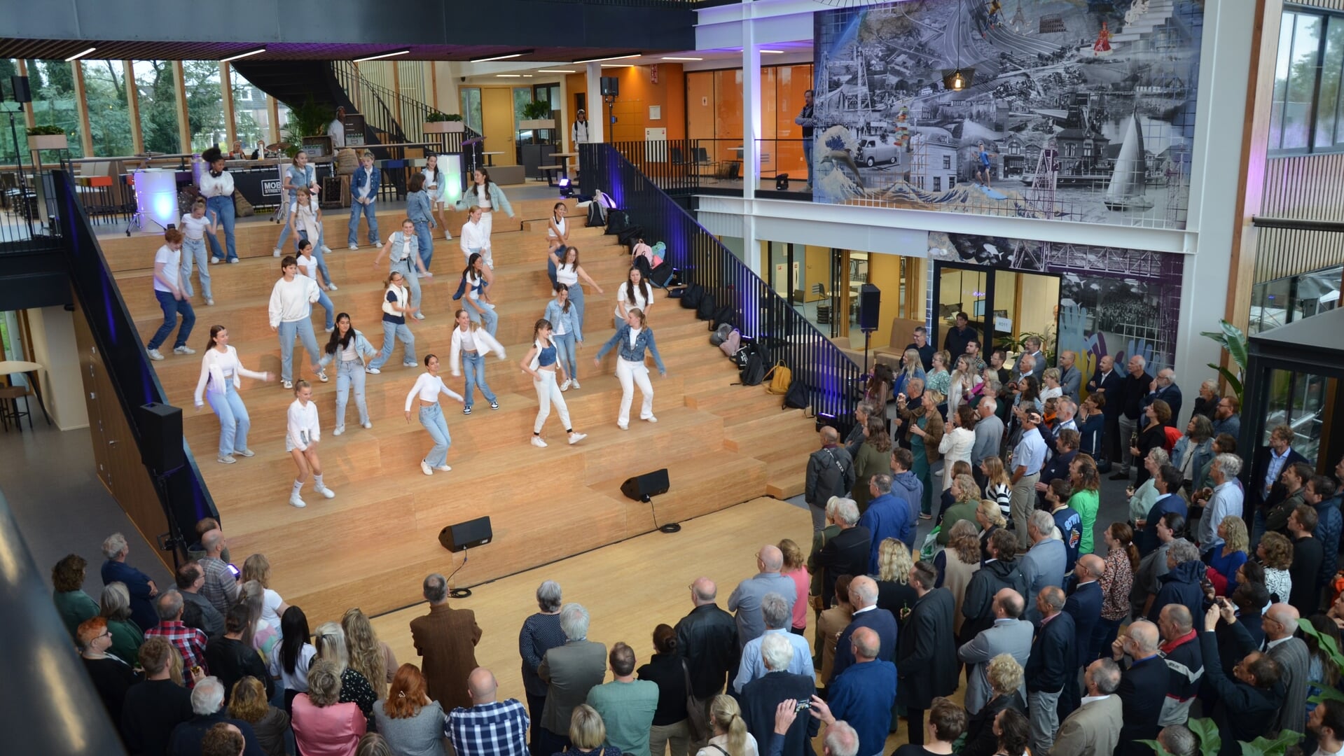 Oude Coenecoop College moet nog zeker zeven jaar mee