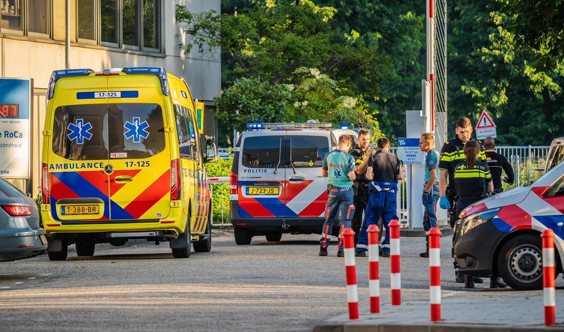 Gestoken bij ruzie tussen collega’s, maar even later schudden ze elkaar ...