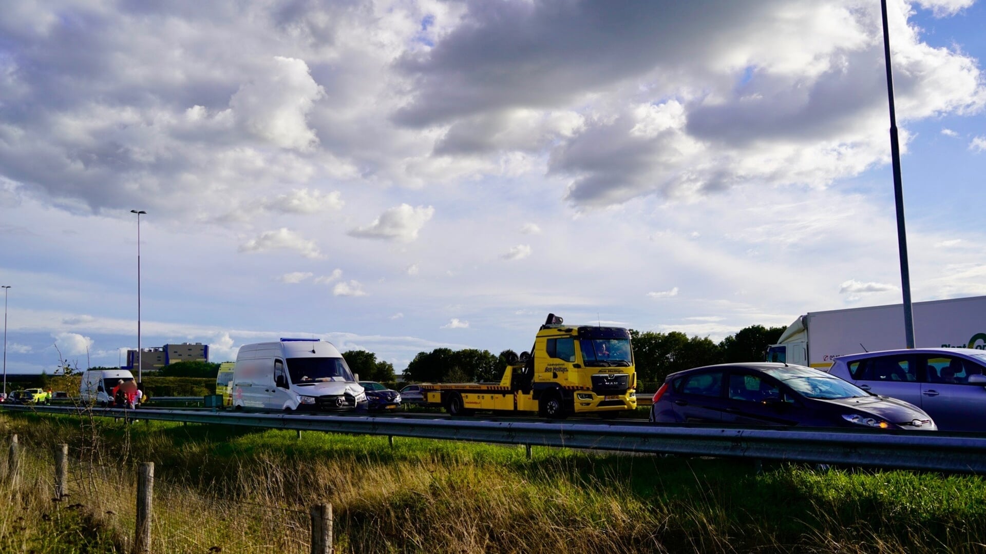Ongeval met drie voertuigen op A73 bij Haps, geen gewonden