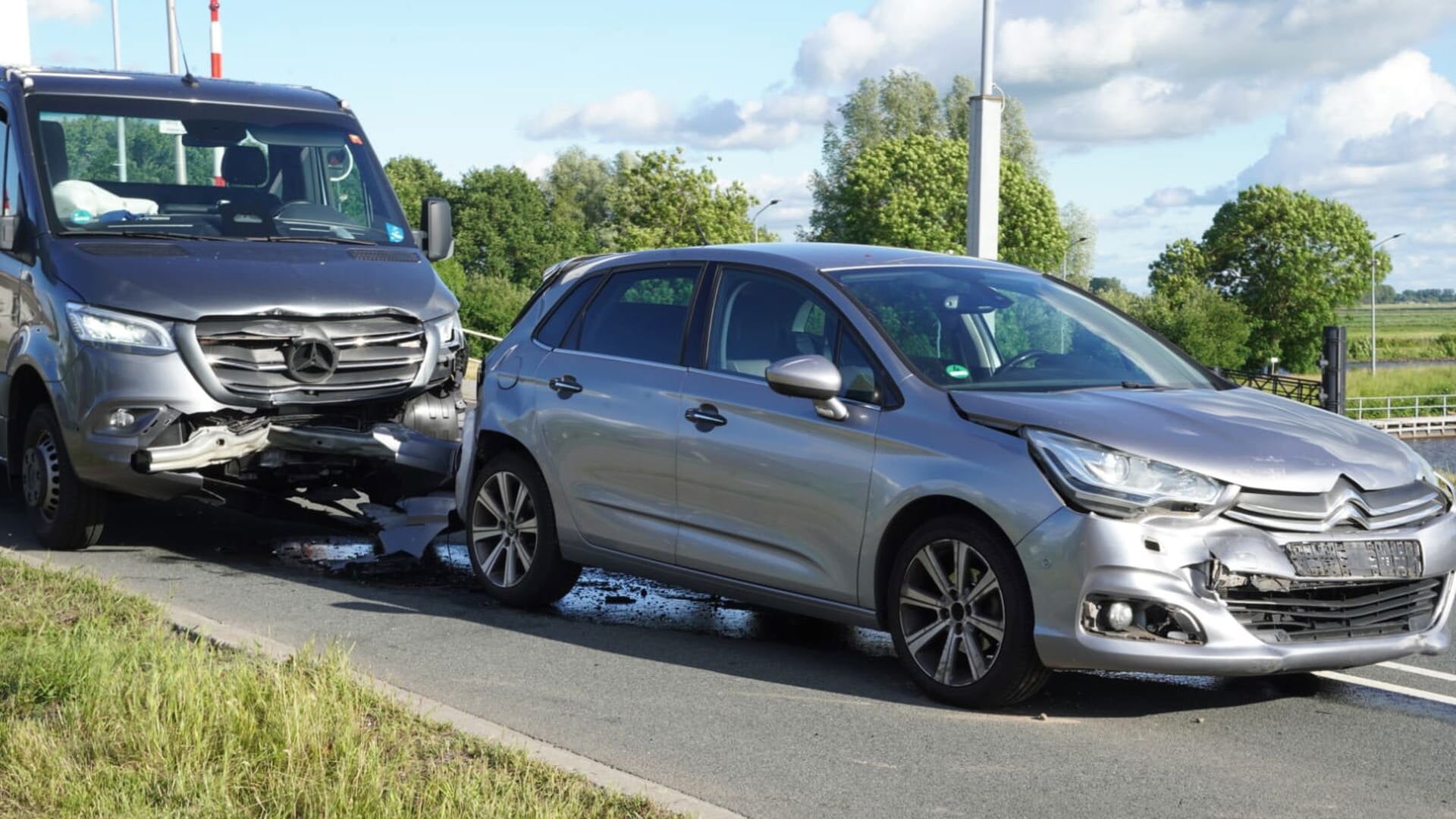 Kopstaartaanrijding in Zwartsluis