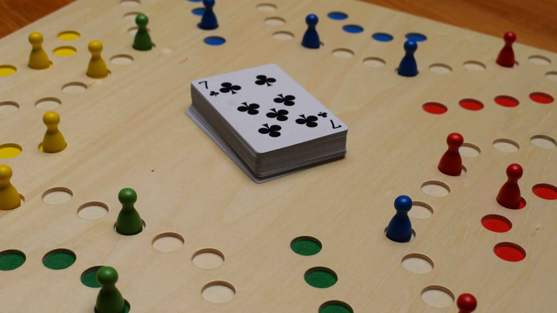 Wijnu organiseert weer het Veghels kampioenschap Keezen