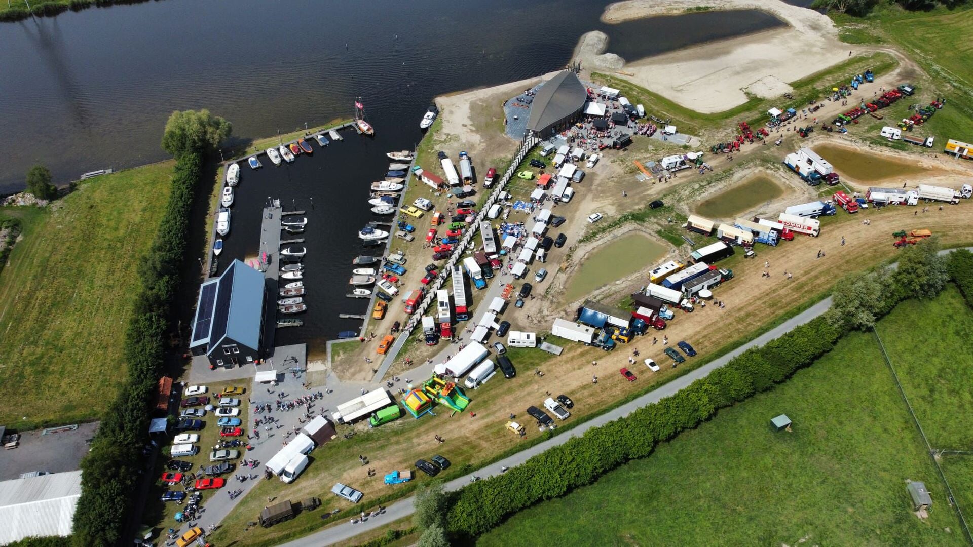 Grote opkomst Oldtimer Festival Vollenhove