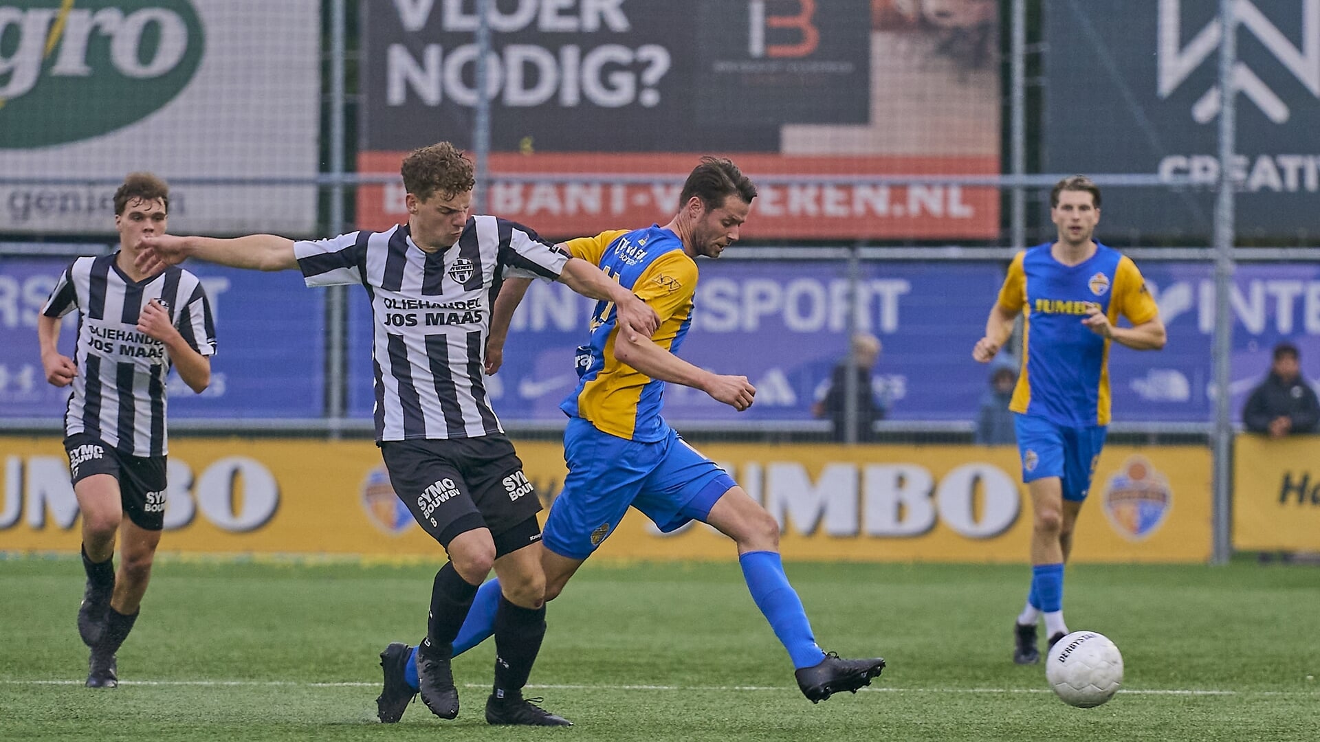 Brent Achten uit Vierlingsbeek is sterkhouder bij Gemert: ‘Mo Ihattaren op sportpark Molenbroek, dat