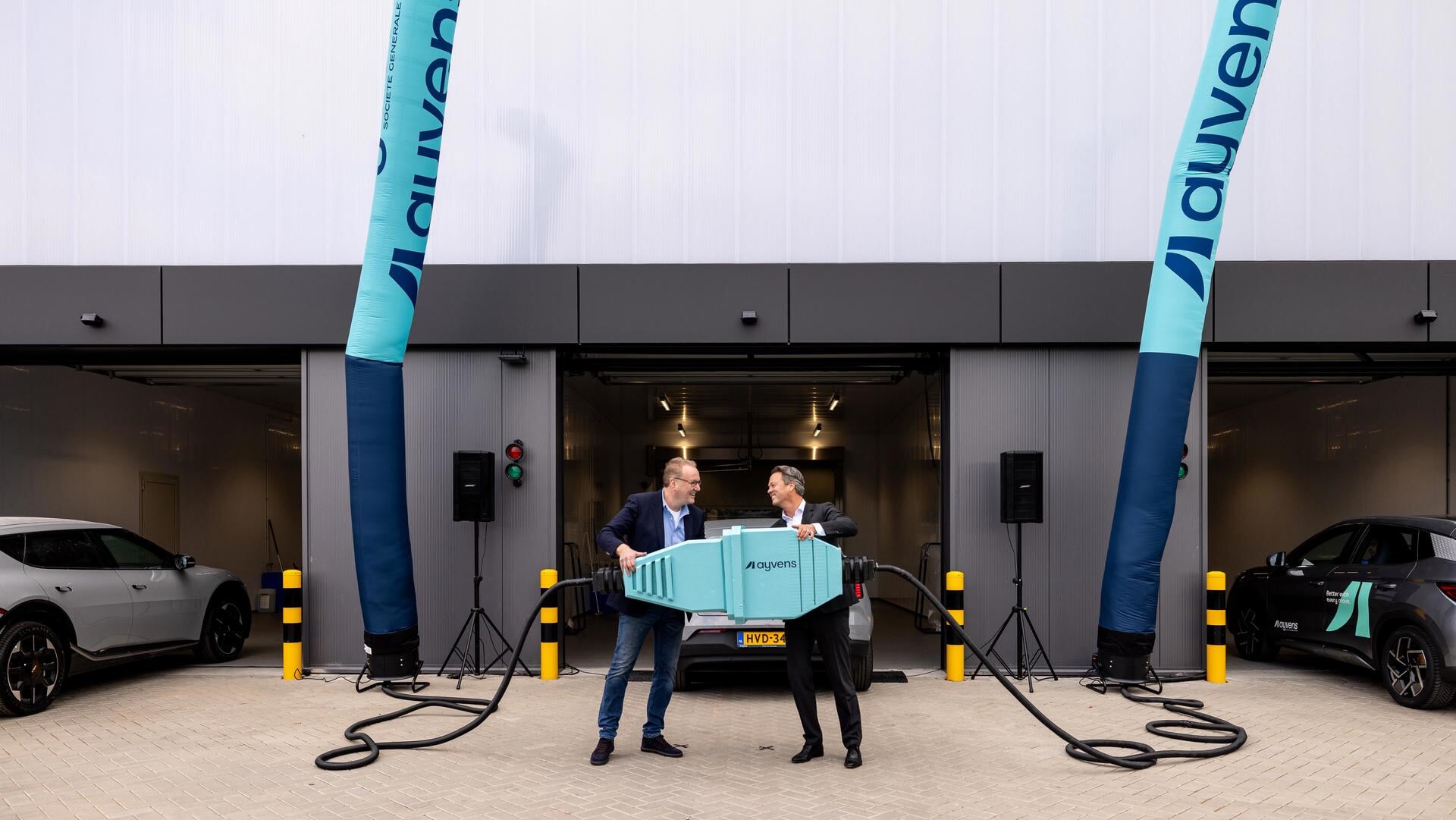Ayvens opent ‘The Factory’ in Veghel: 91.000 m² aan tweedehands leaseauto’s