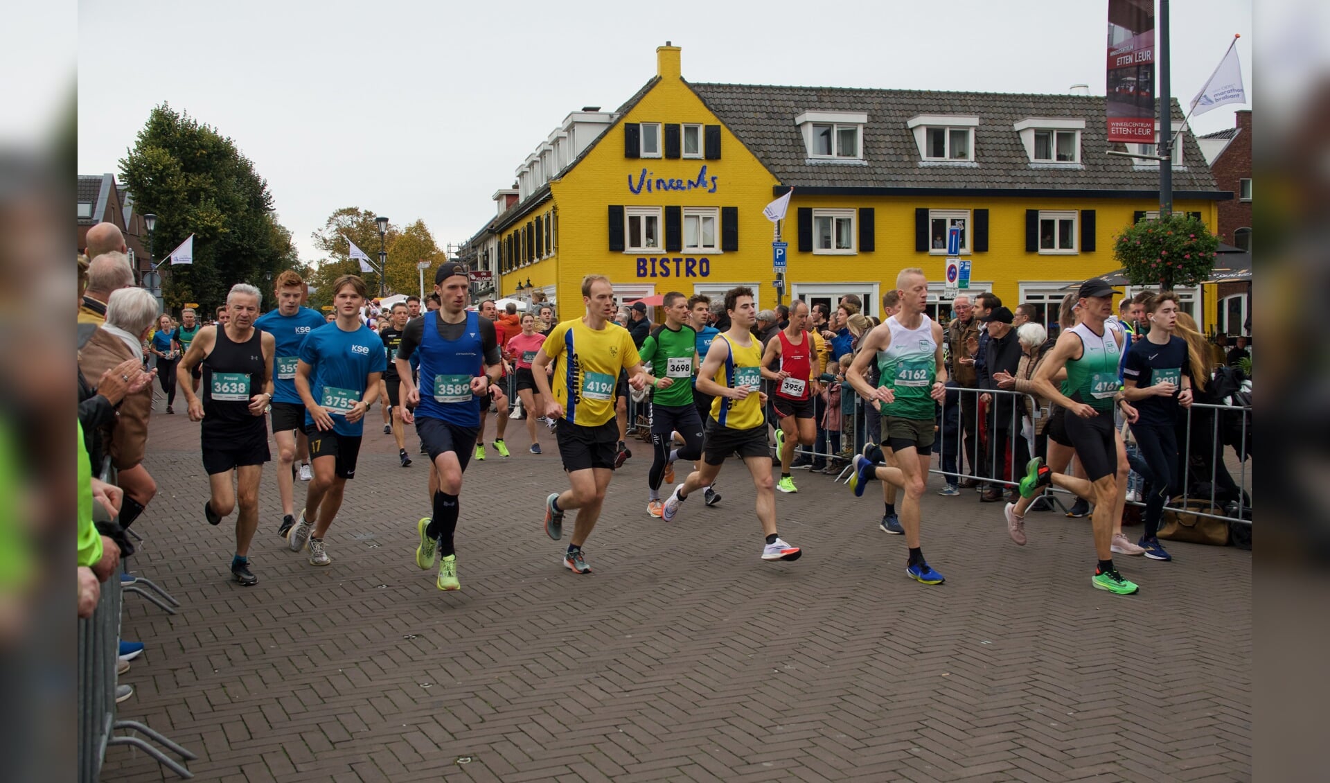 Bijna Bij De Finish De Leukste Fotos Van De Marathon In Etten Leur