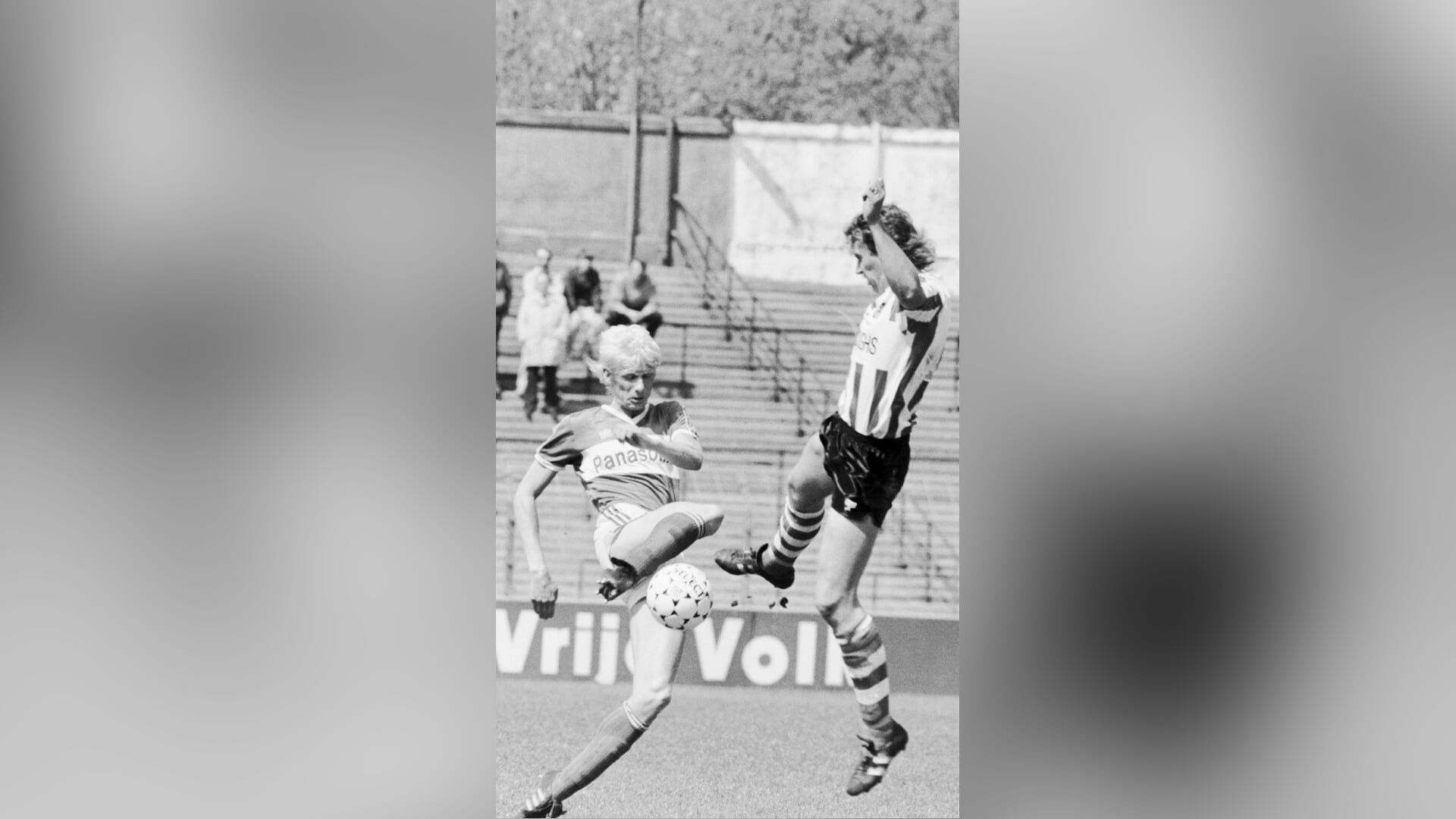 ’Witte Socrates’ gewild bij coaches Ajax én Feyenoord