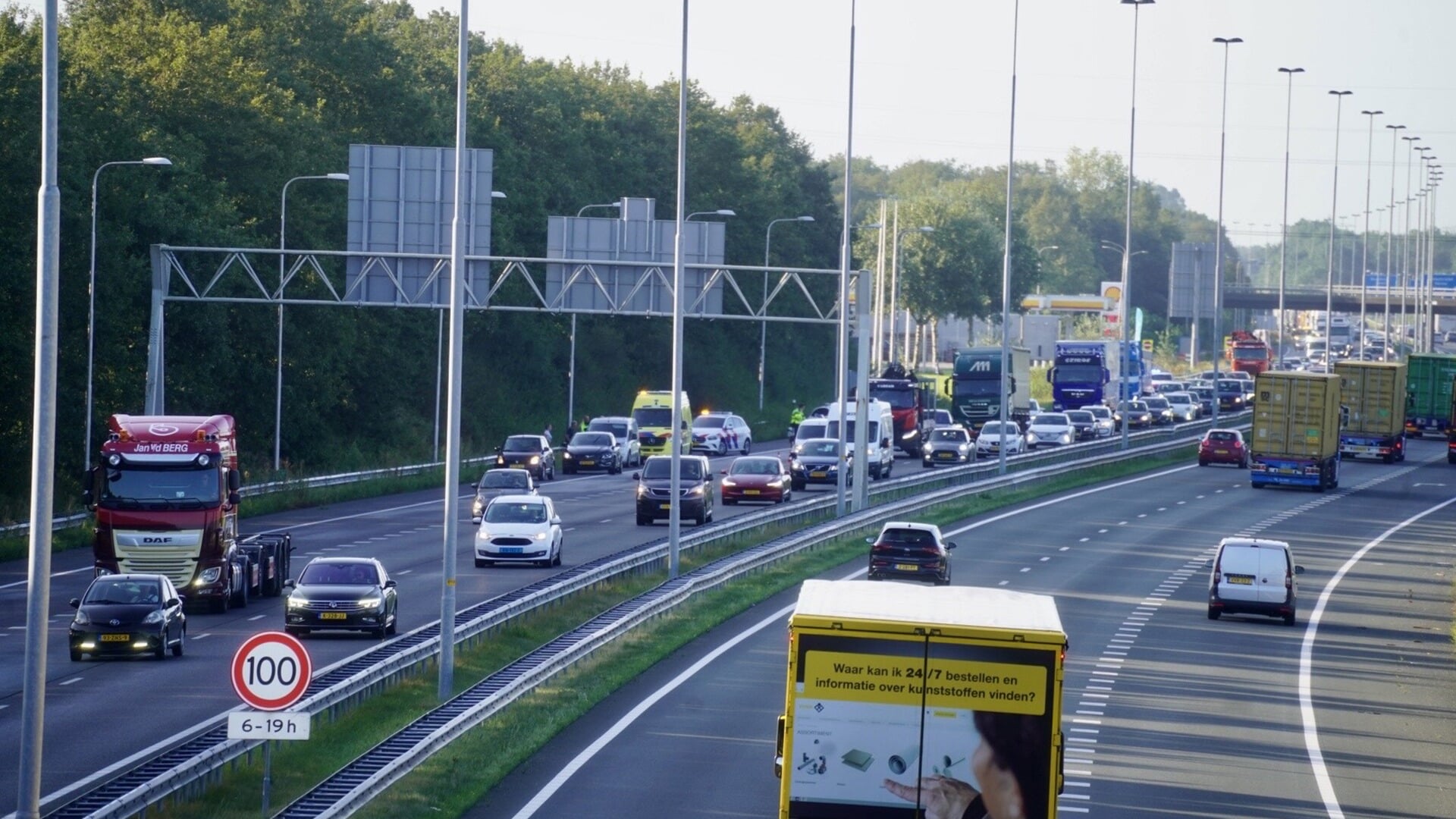 A73 komend weekend dicht tussen Malden en knooppunt Rijkevoort, extra reistijd kan oplopen tot half