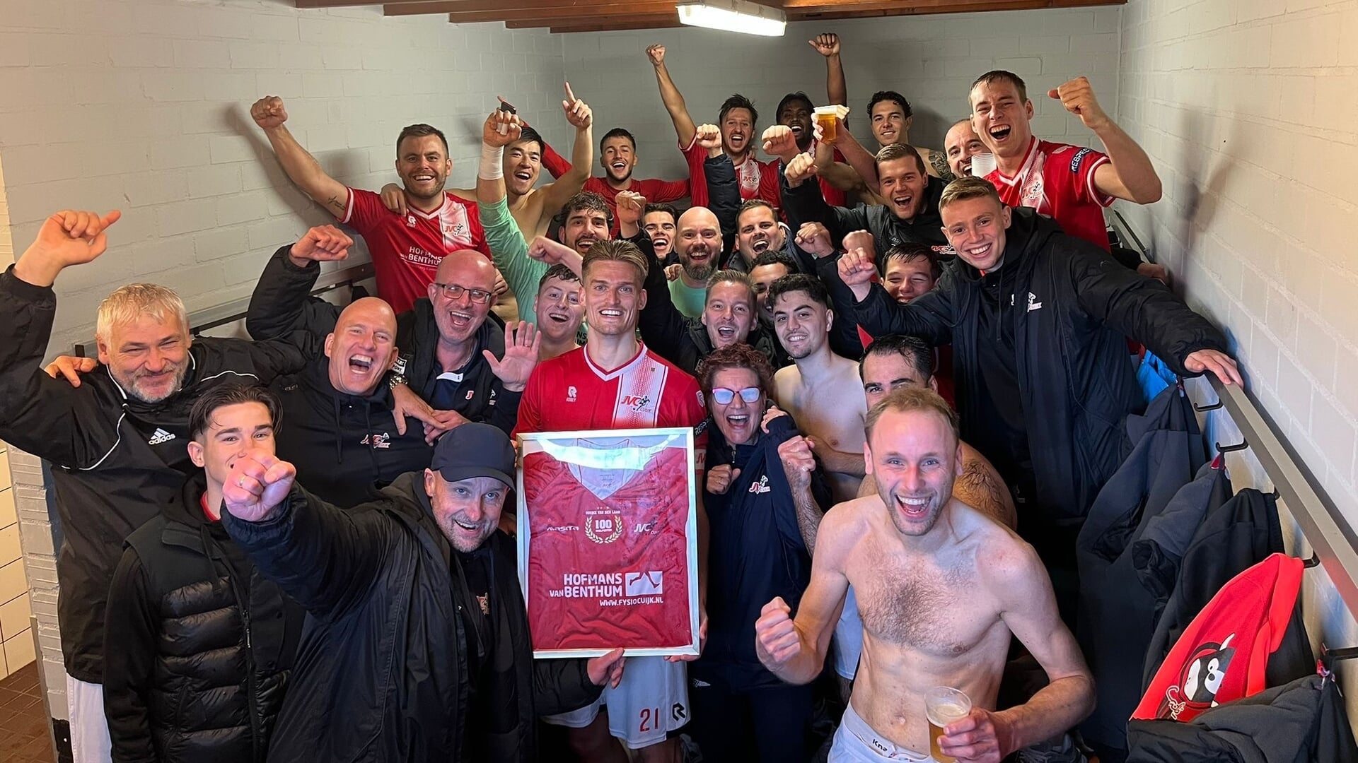 JVC Cuijk wint door 100e doelpunt Jordie van der Laan
