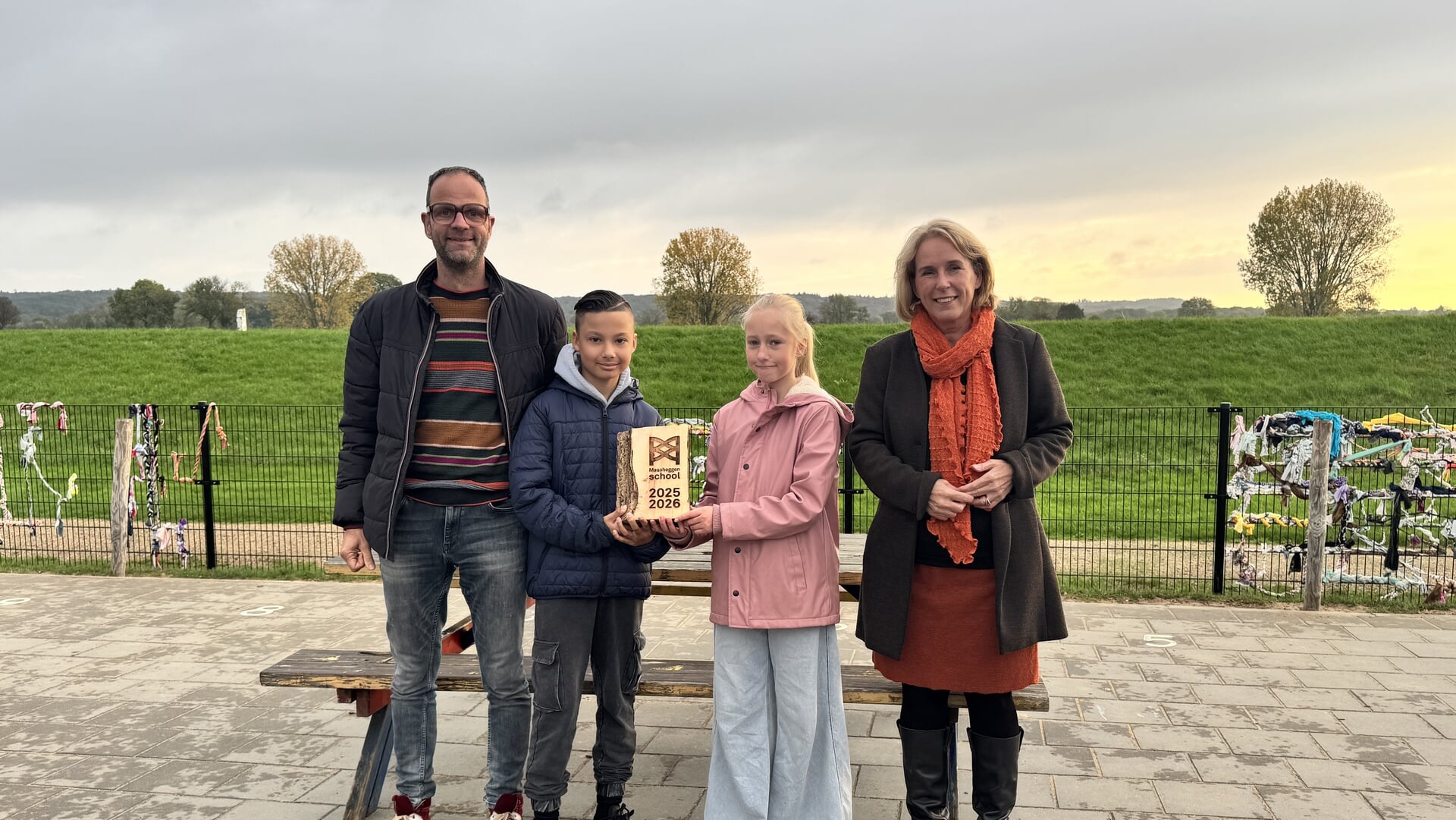 De Nienekes eerste ‘Maasheggenschool’