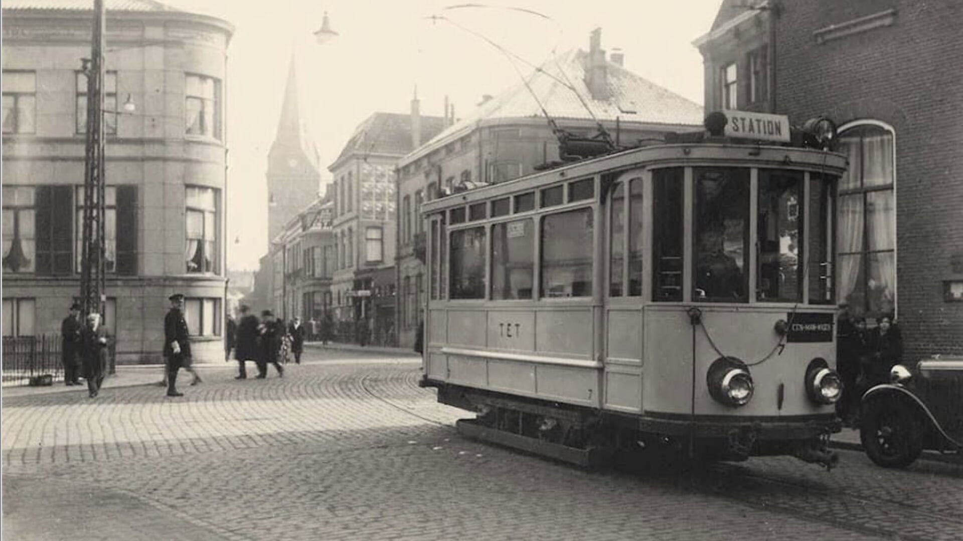 SHSEL presenteert oude TET-tram