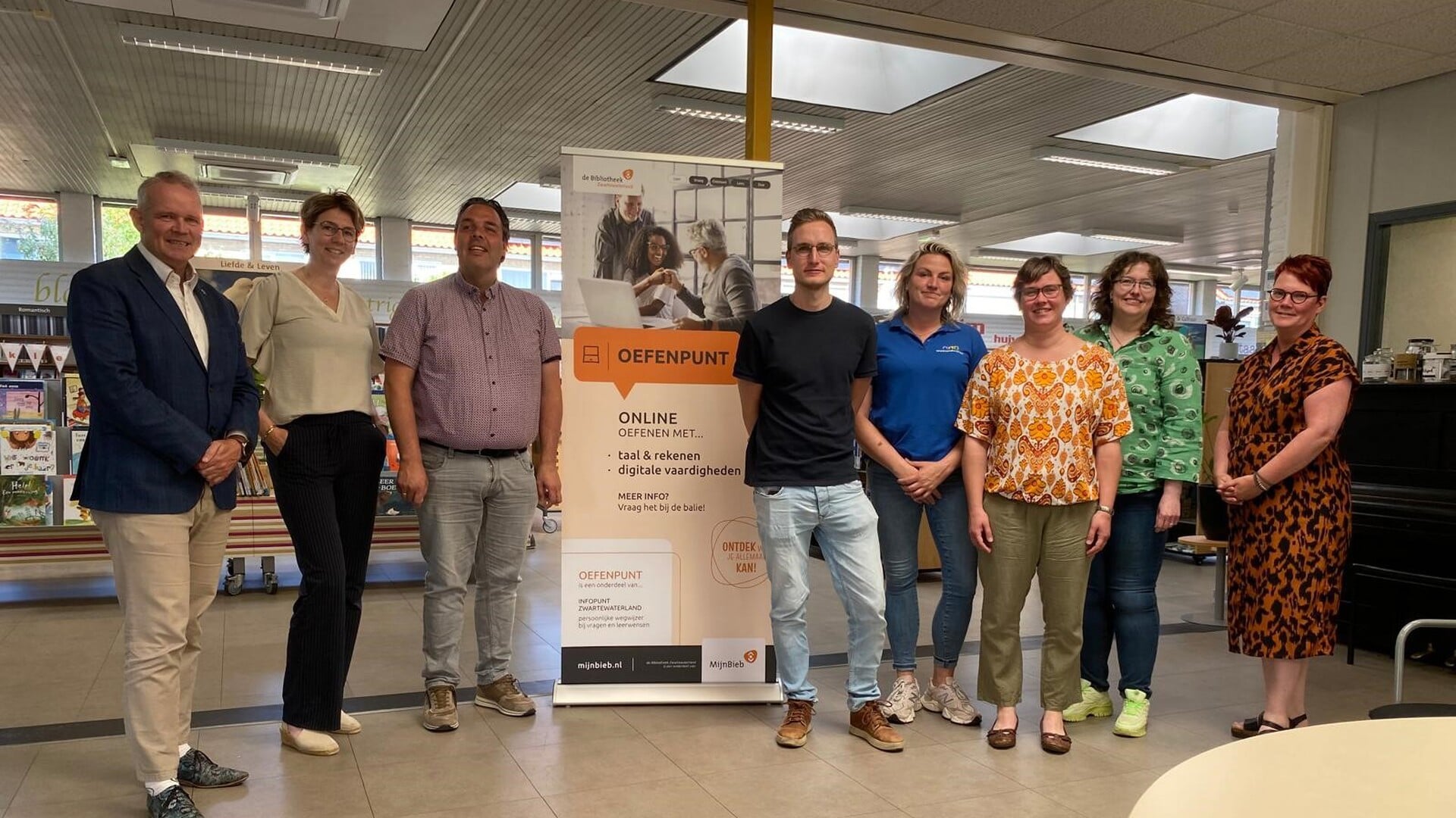Bibliotheek heeft voortaan oefenpunt en een bus om de gemeente in te gaan