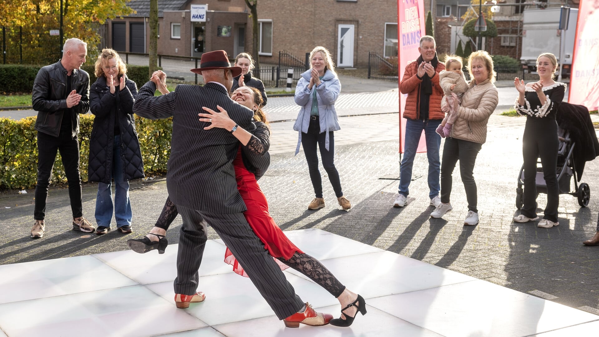 Dansen in de Bossche Wijken voor 3FM Serious Request!