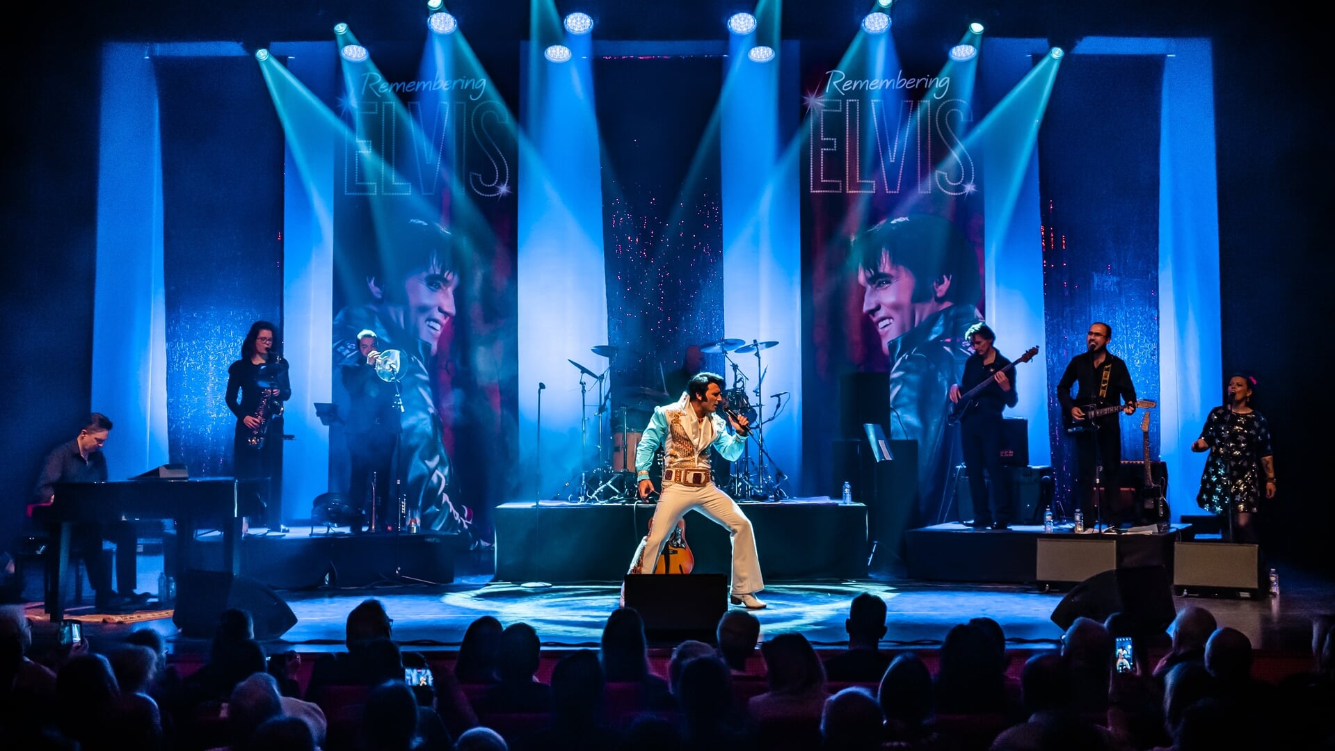 Elvis tribute spektakel in de Blauwe Kei