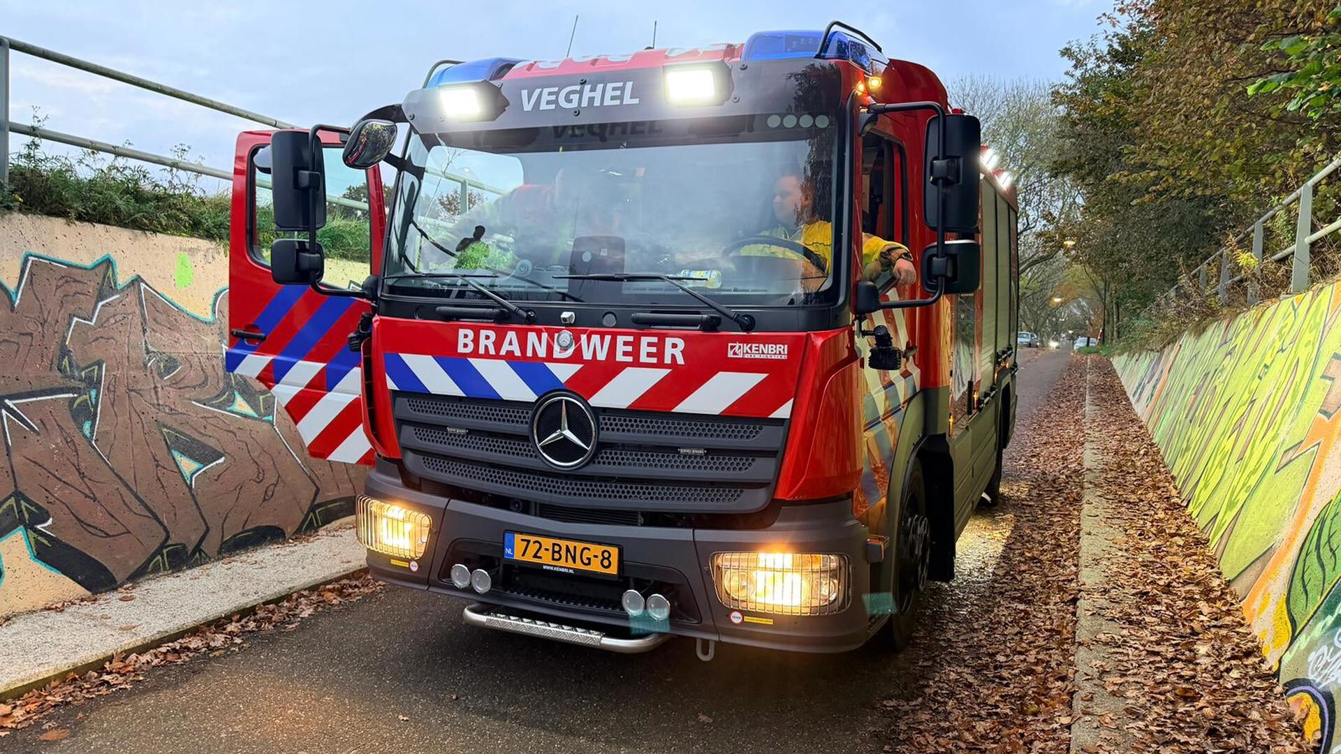 Veghelse brandweer rukt uit voor vuurwerk in fietstunnel aan Udenseweg