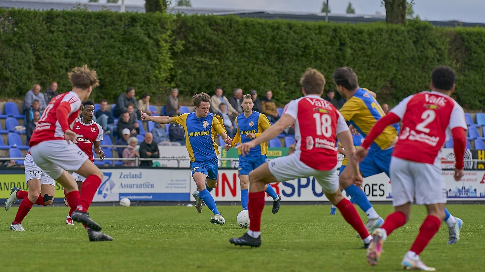 Blauw Geel’38 verzuimt aan te haken bij koploper na knullig verlies in Goes: ‘Het was dramatisch’