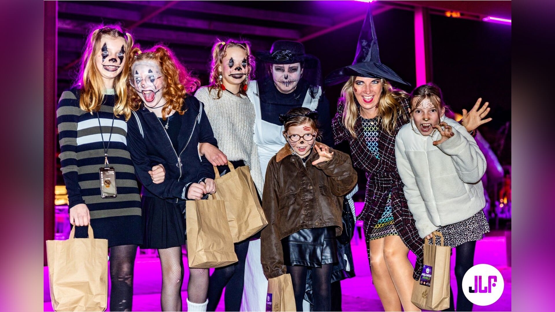 Halloween in Hengelo: heksen en magie in de binnenstad