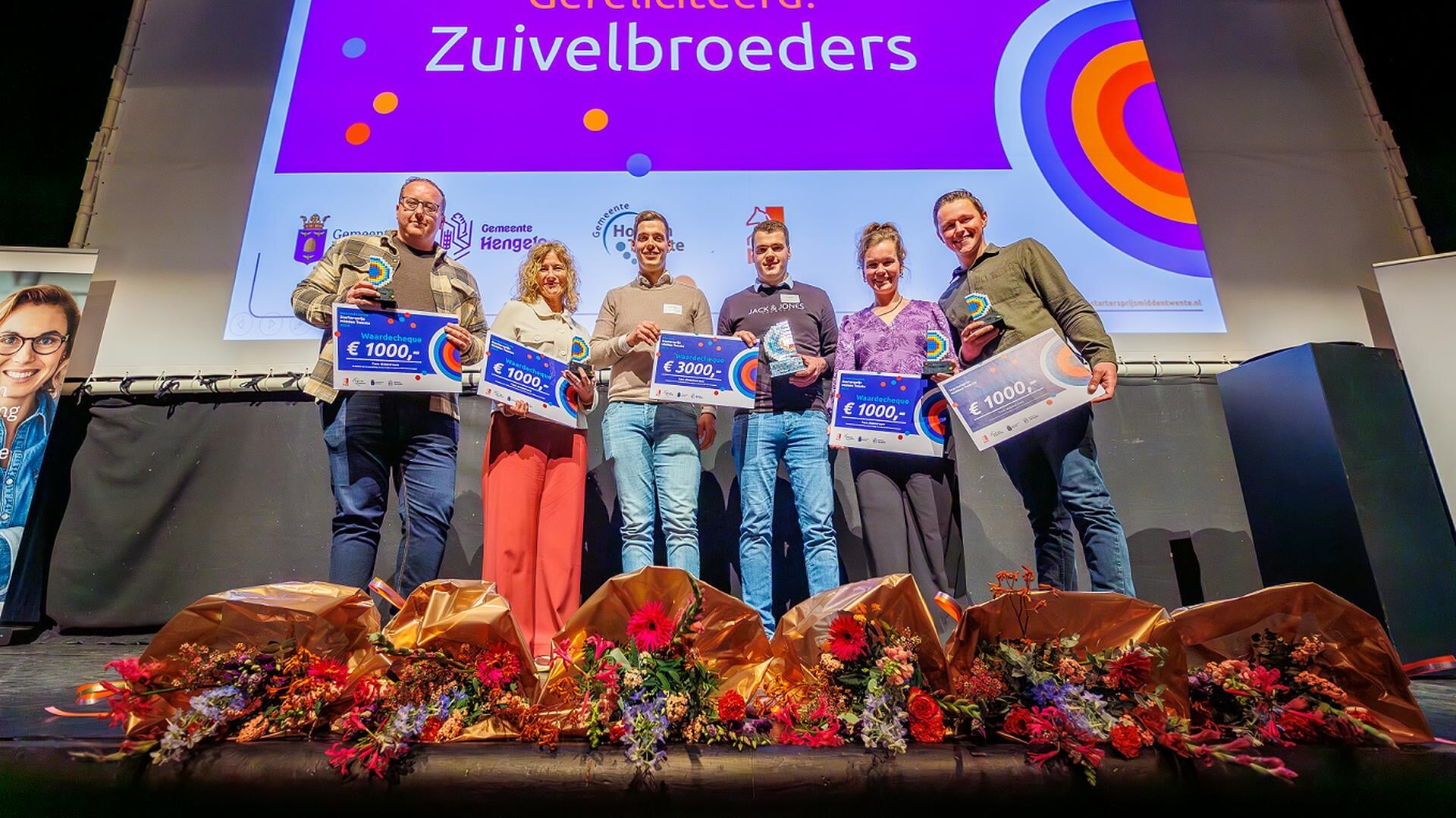 Ondernemers ontmoeten elkaar tijdens Starterscafé Hengelo