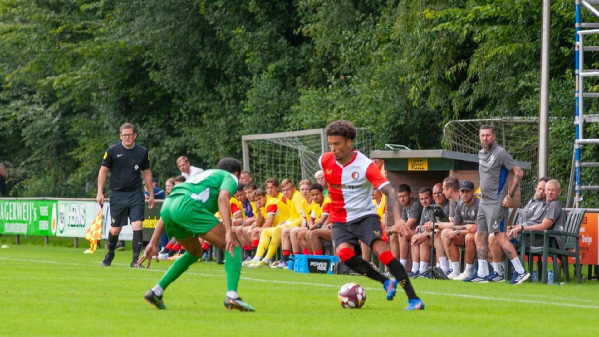 Trainingsweek Feyenoord O21 bij SV Wissel - Nieuwsblad Schaapskooi