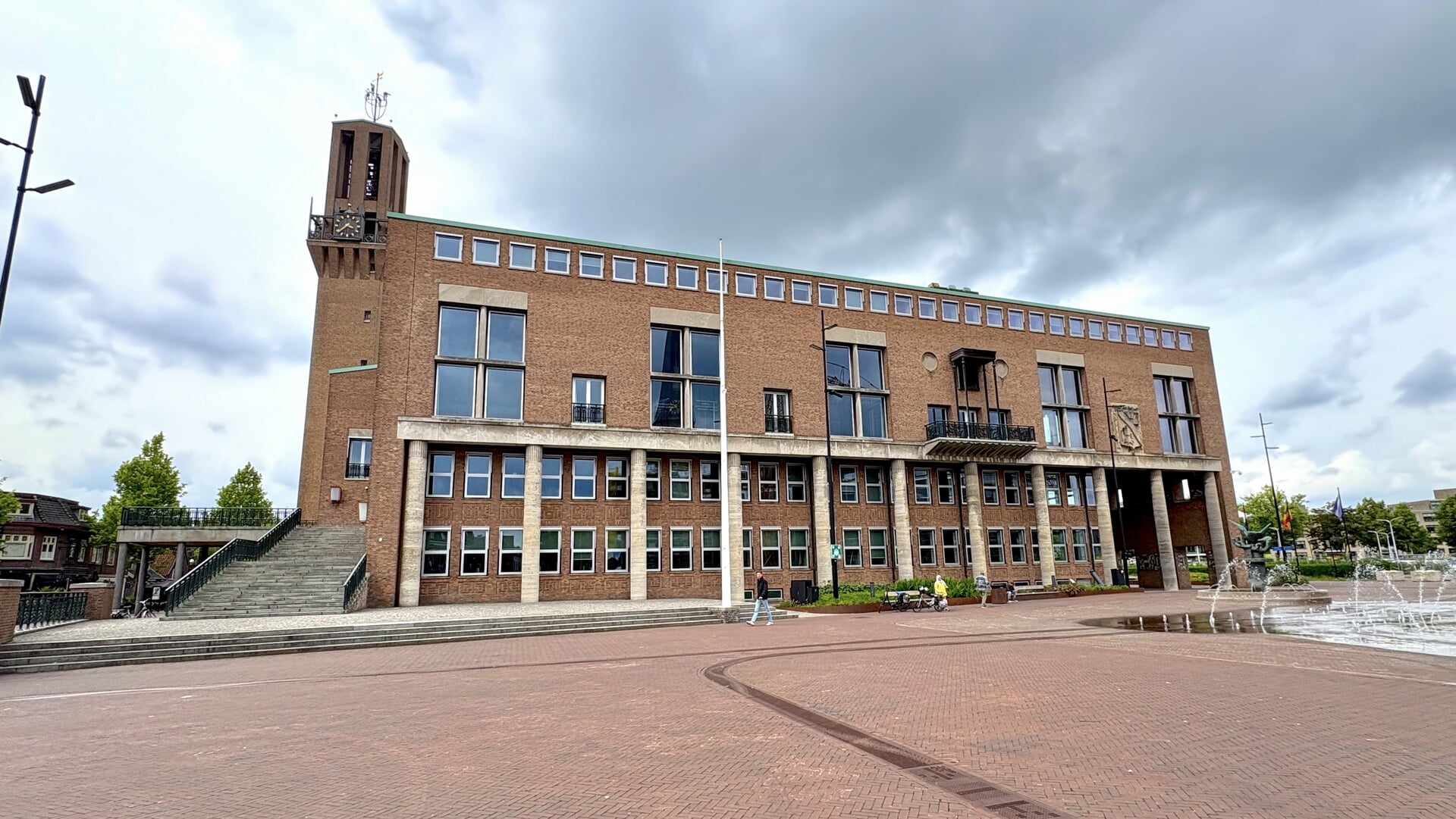 Binnenstad Hengelo kleurt oranje: Gemeente Hengelo sluit opnieuw aan bij Orange the World