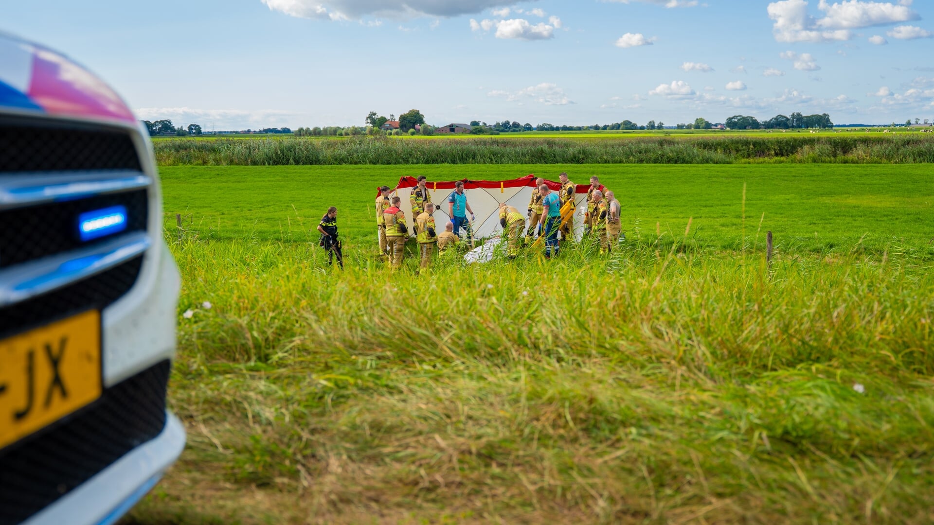 112 KAMPEN: Motorrijder gewond bij ongeval op Kamperzeedijk