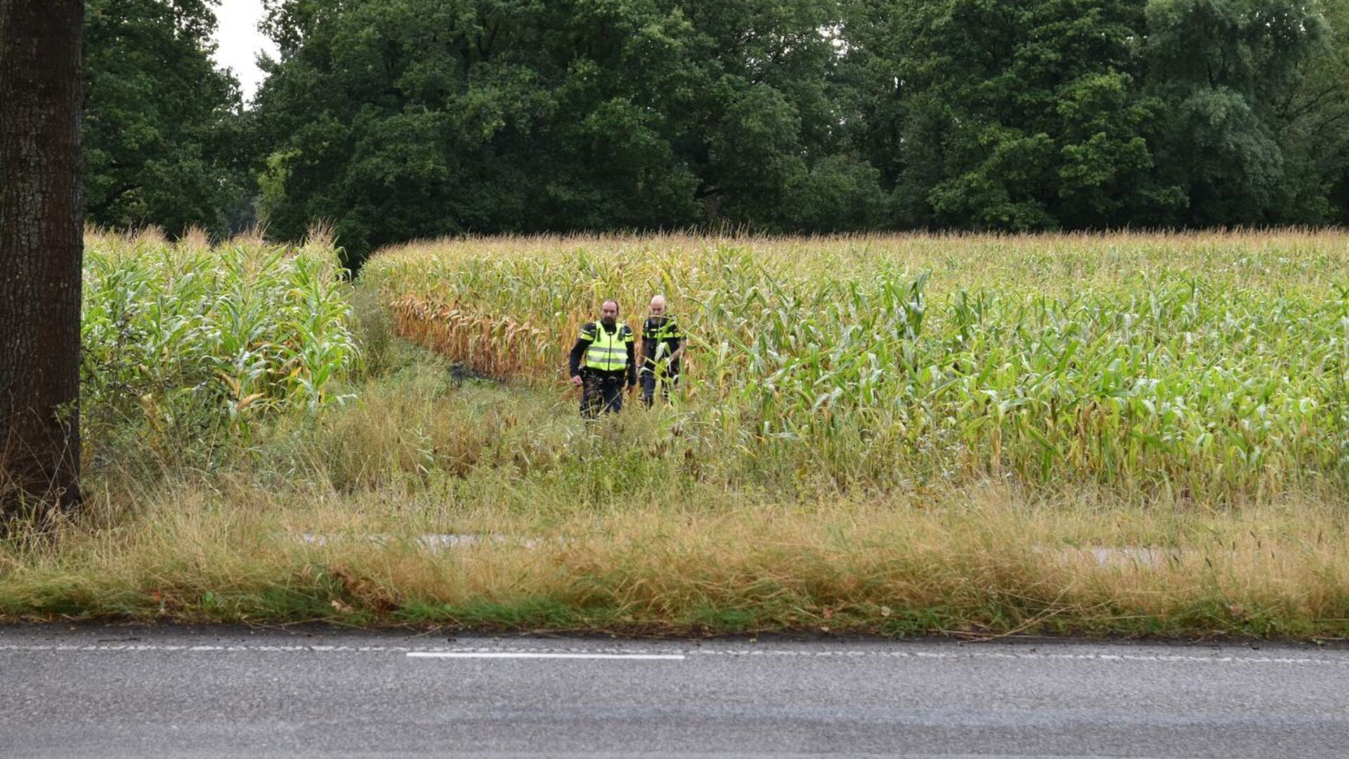 Politiehelikopter zoekt bij Willemsoord naar mogelijk gevluchte man uit Boschoord