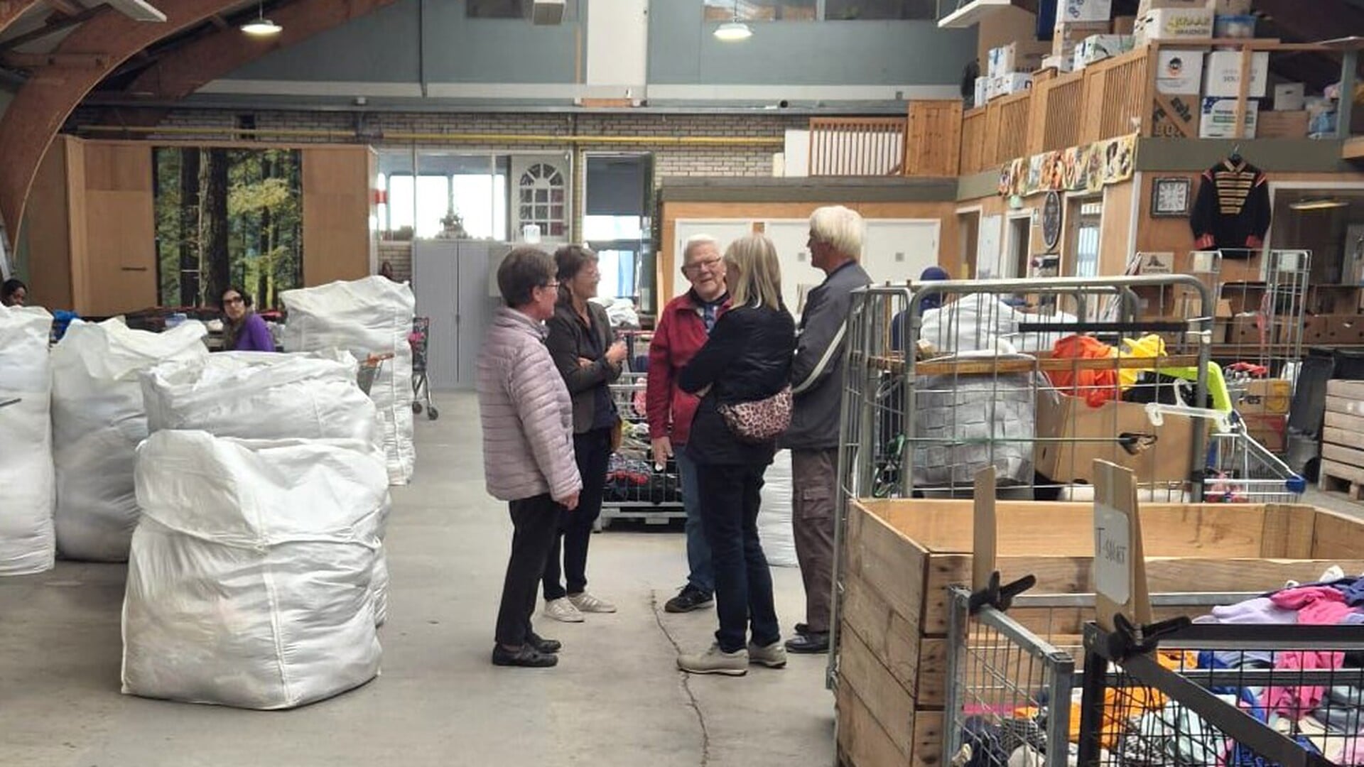 Geslaagde Open Dag 2025 bij Sorteercentrum en Kringloopwinkels