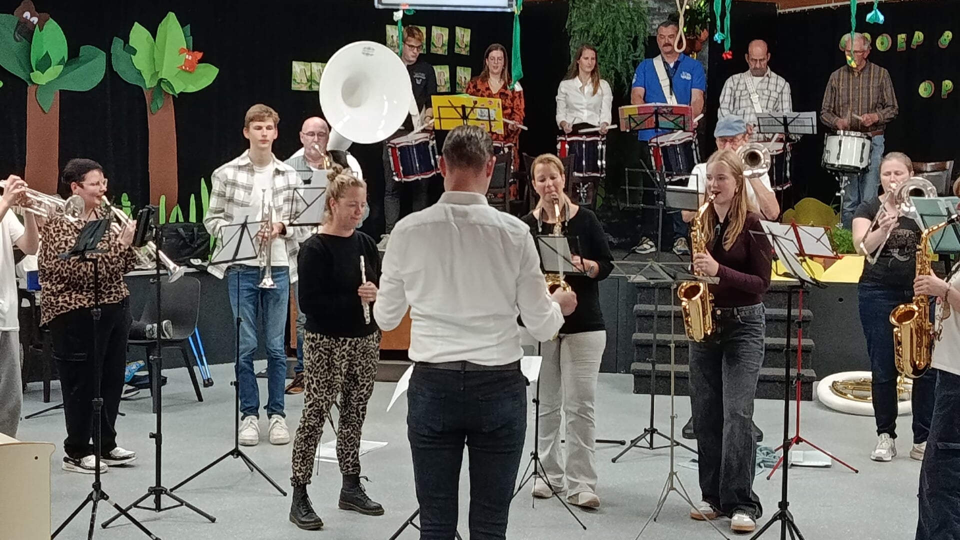Blue Seals geeft kijkje achter schermen tijdens open repetitie