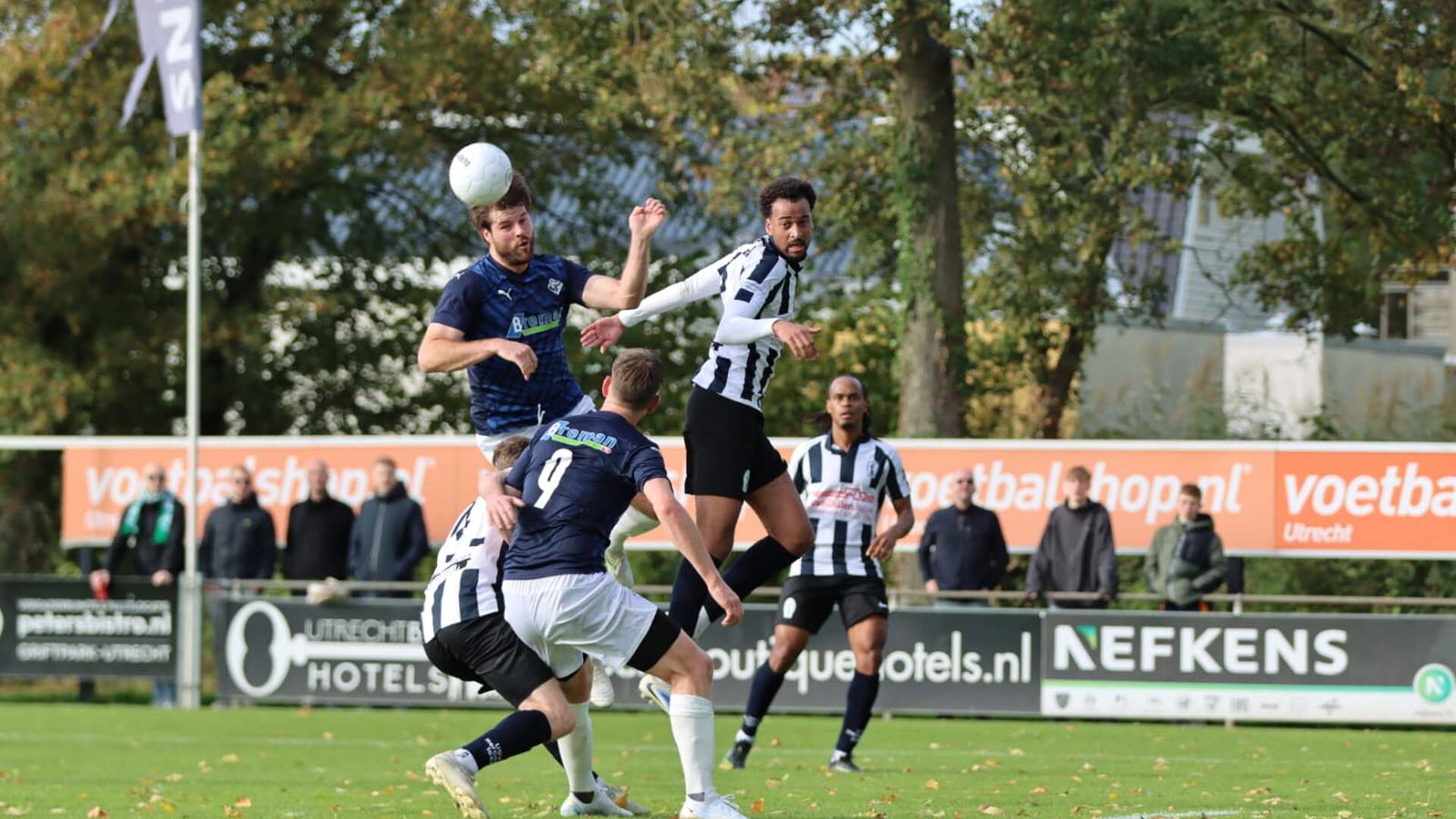 Sportclub verliest en loopt rood aan