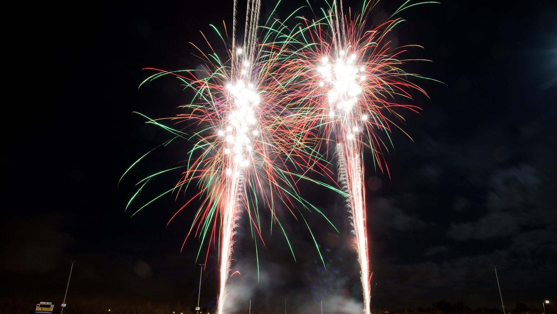 Nieuwe locatie aangewezen voor vuurwerkshows in Waddinxveen