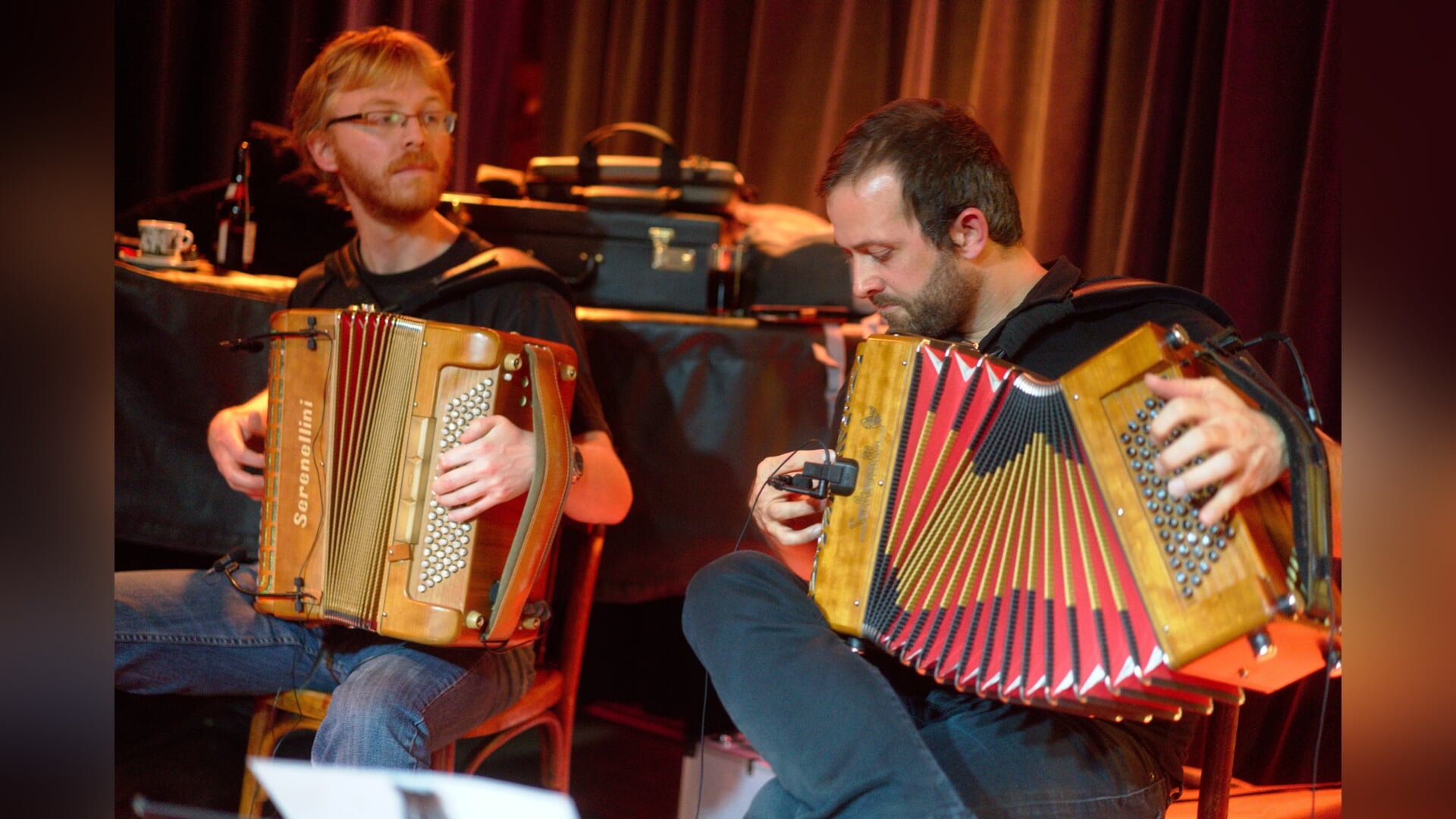 Folk Inferno brengt balfolk naar Zwolle: “Net salsa of tango, maar dan van deze kant van de oceaan.”