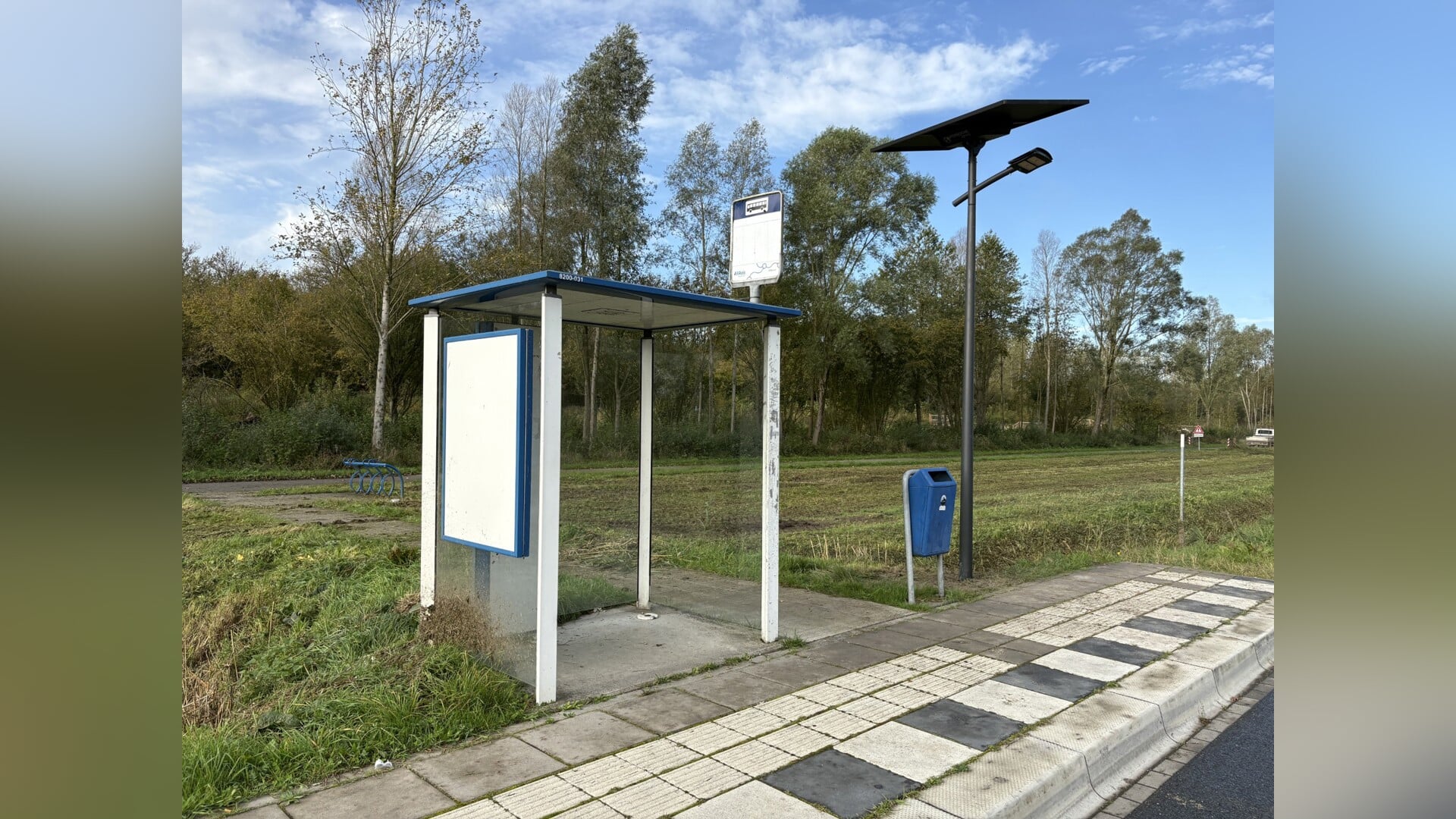 Nieuwe verlichting bij bushaltes in het buitengebied