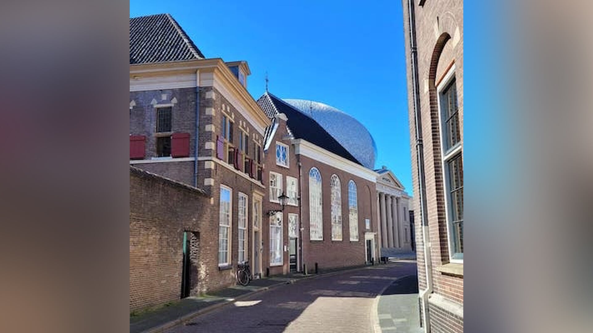 Gitarist Niels Eikelboom in Kerken als Podium