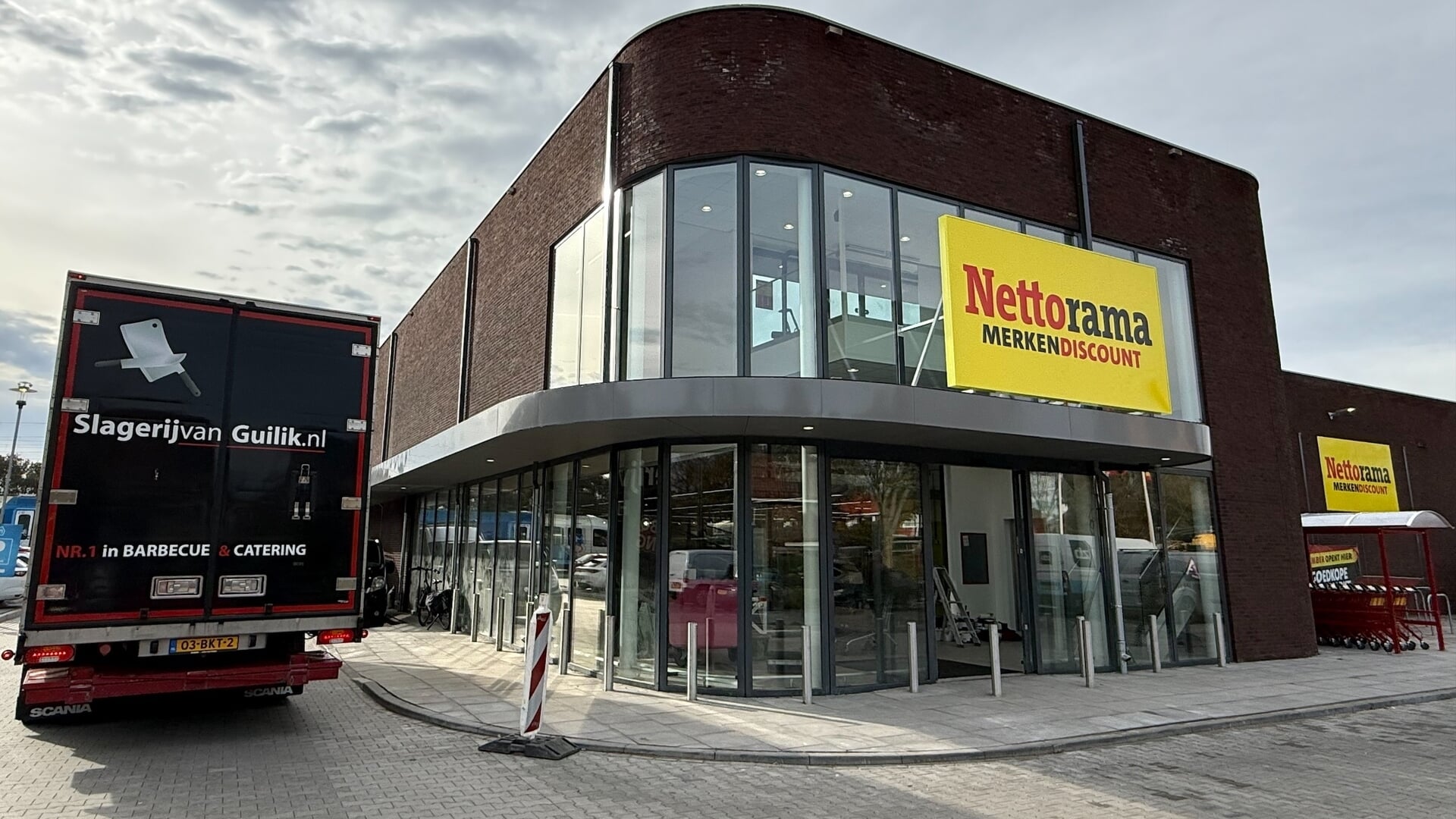 Nettorama geopend aan Deventerstraatweg