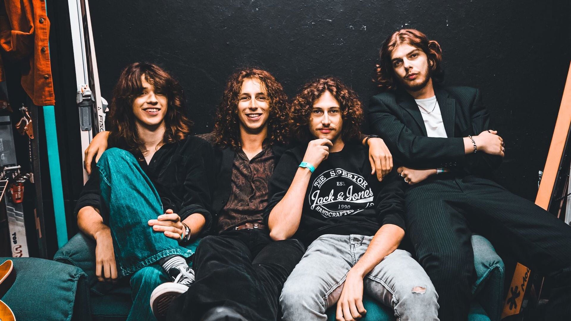 Wat is er zaterdag te doen? Opening Kunsthuis, Sturgeon in Nirwana, Voetbal