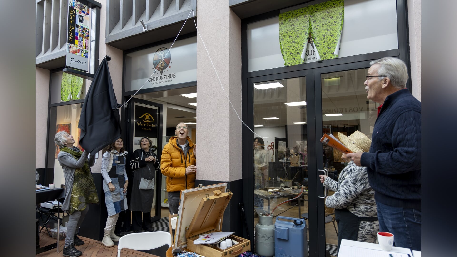 Kunsthuis Dronten opent met livekunst en Inspiratie Magazine