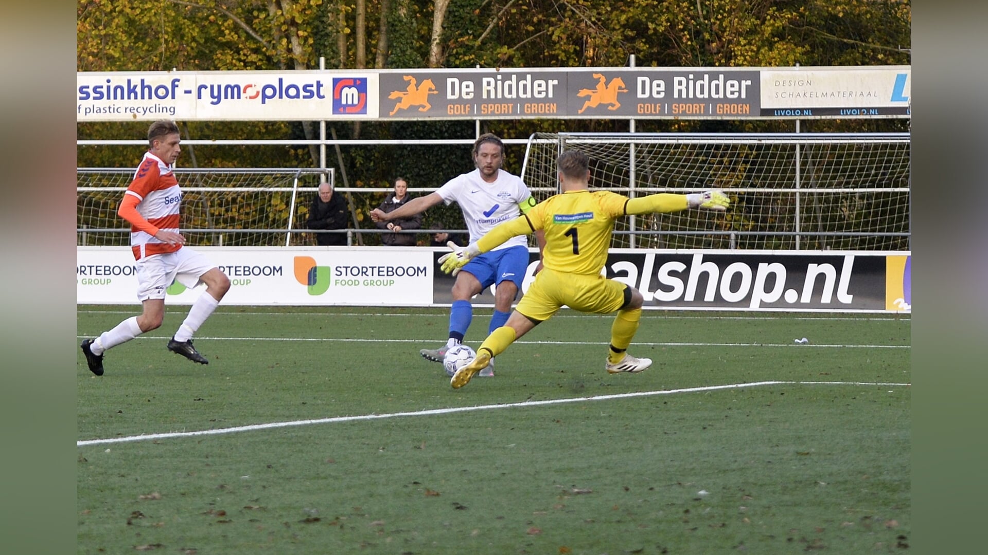 VV Zeewolde verliest geflatteerd van Bussums SDO