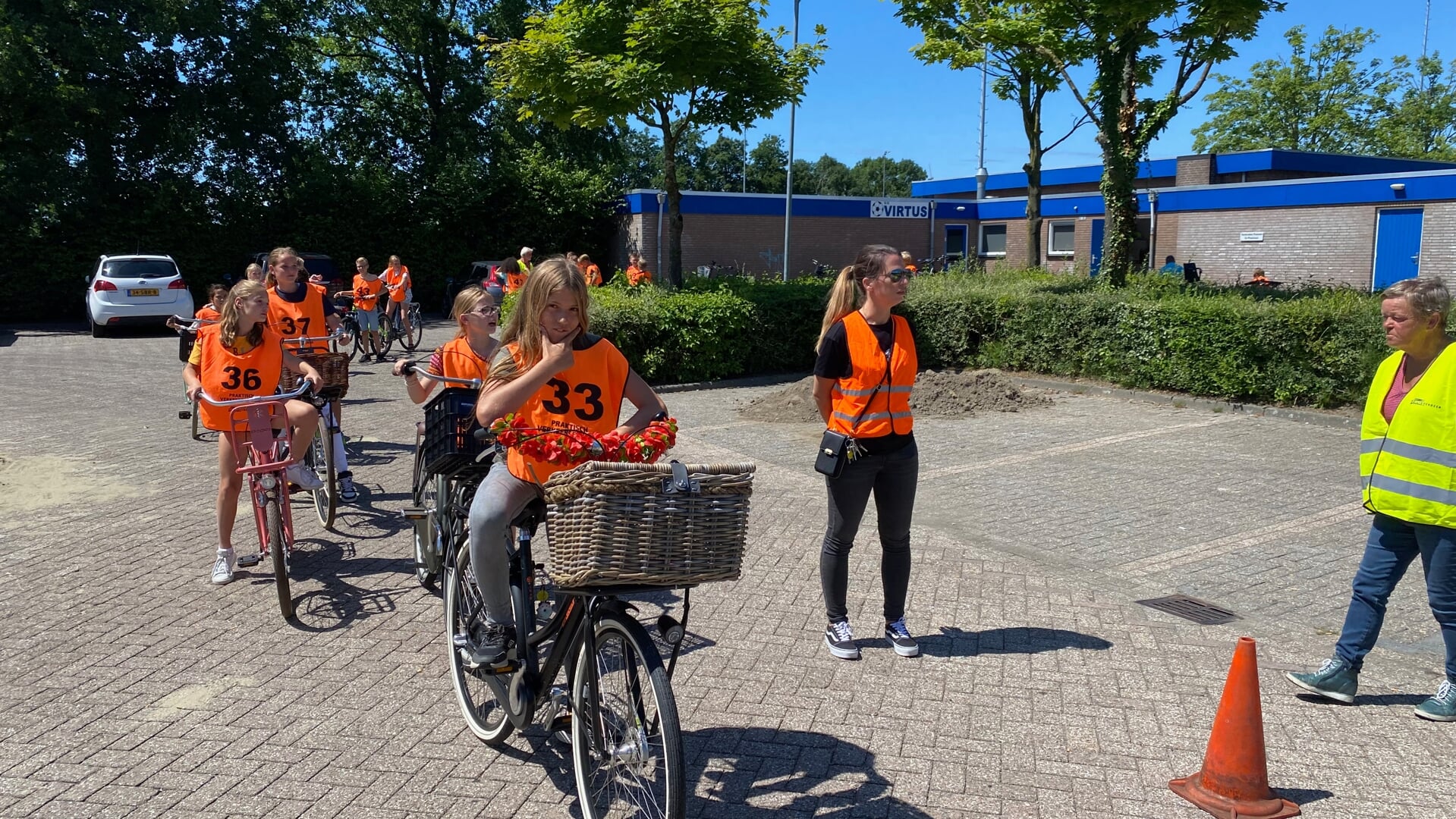 Vandaag Stappen Basisschoolleerlingen Op Voor Verkeersexamen In ...