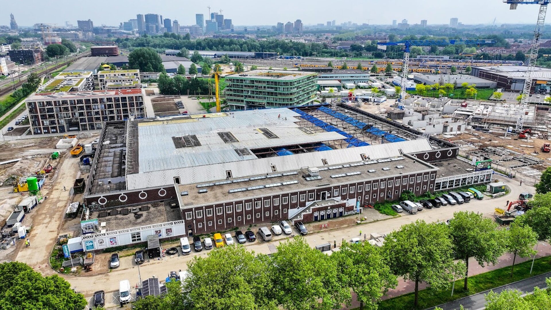 Start bouw van de eerste 165 sociale huurwoningen in Cartesius in Utrecht VARnws Leidsche Rijn