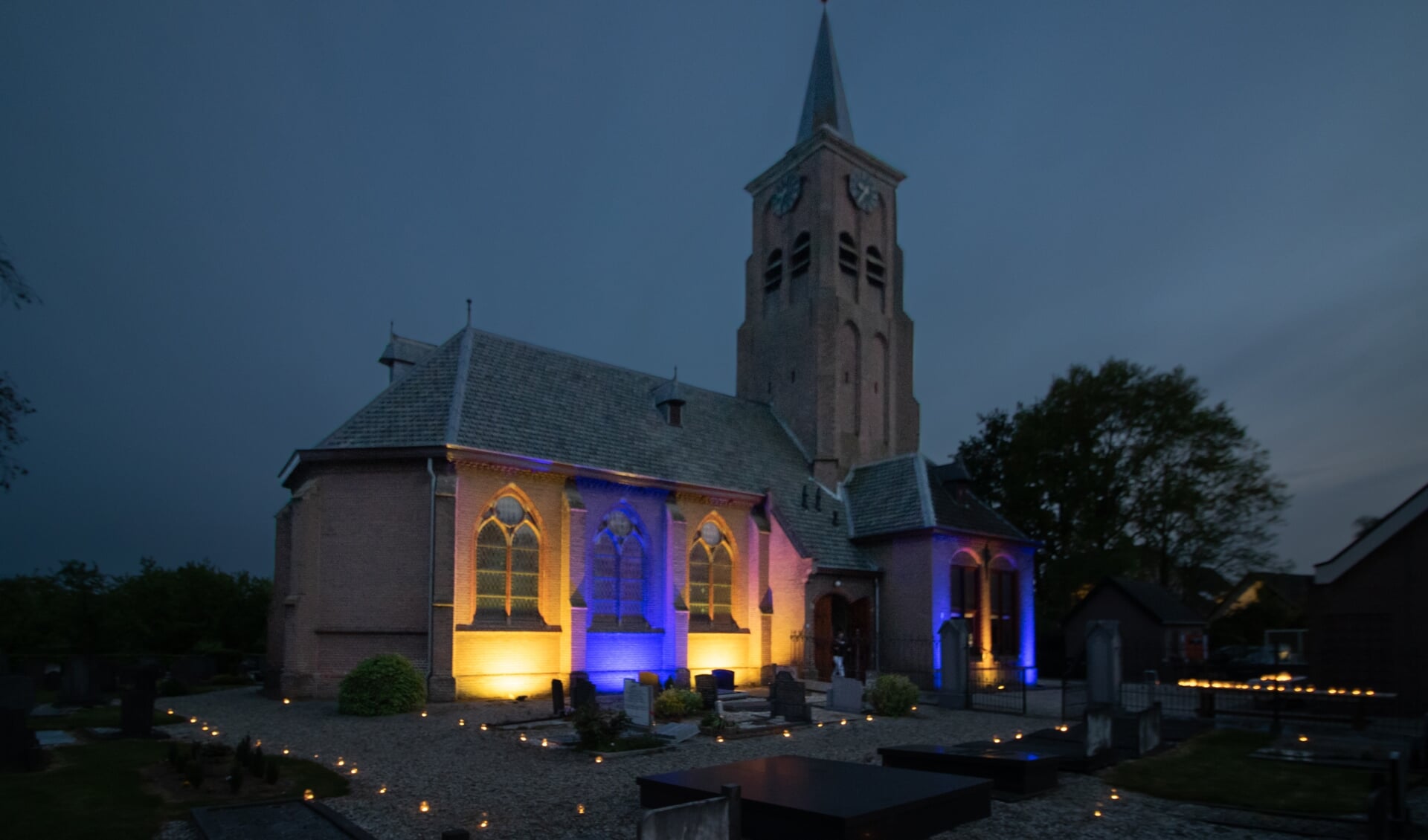 Bevrijdingsdag in kerkje Heesselt