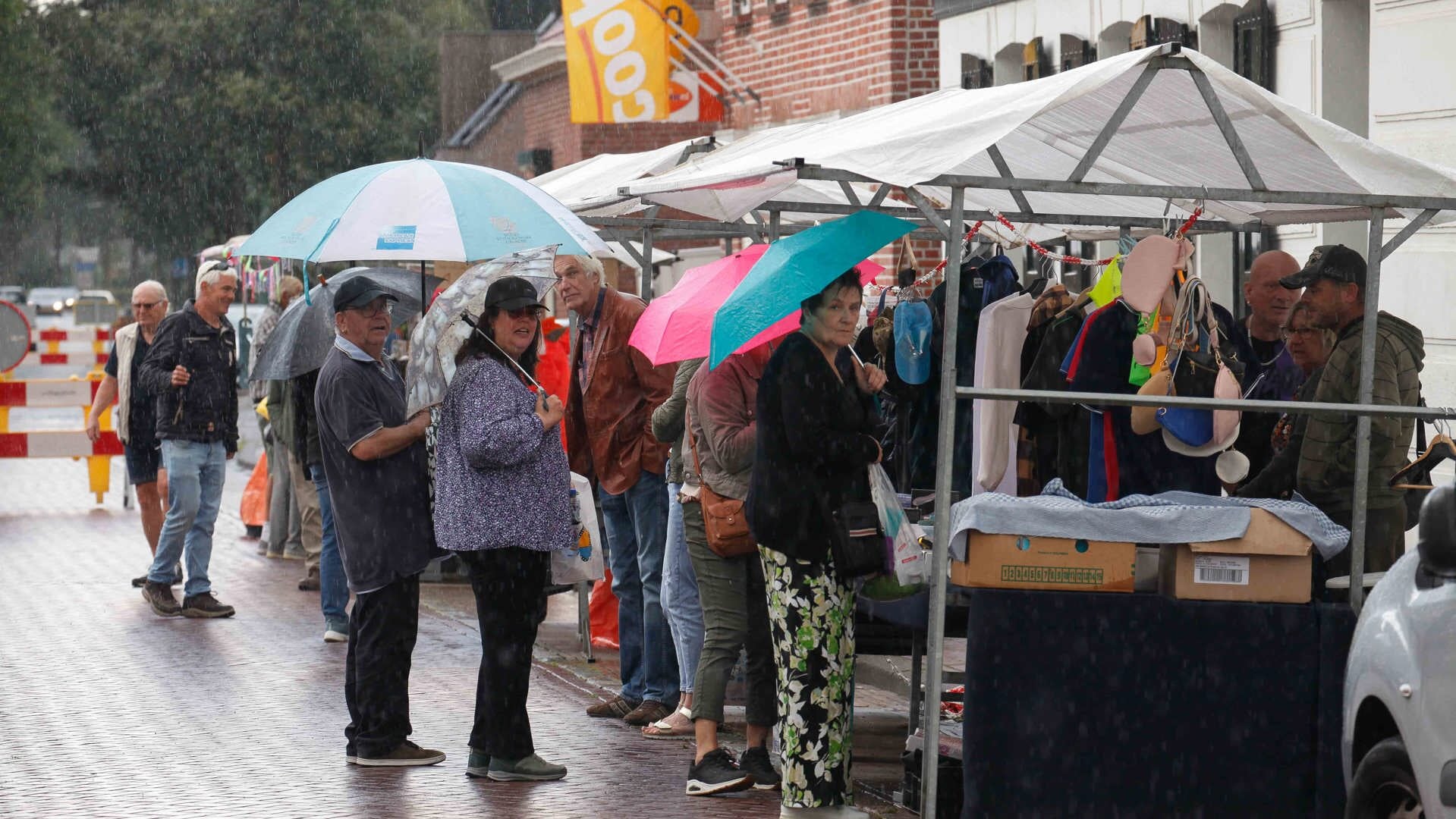 Huijbergen heeft het: kermis en braderie