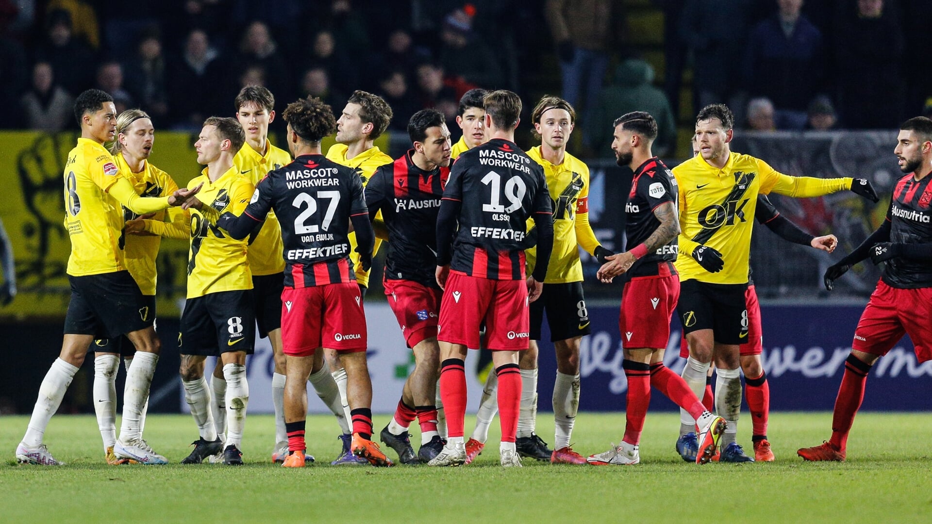 Heerenveen overwhelms NAC in second half and wins 4-0 | BredaVandaag