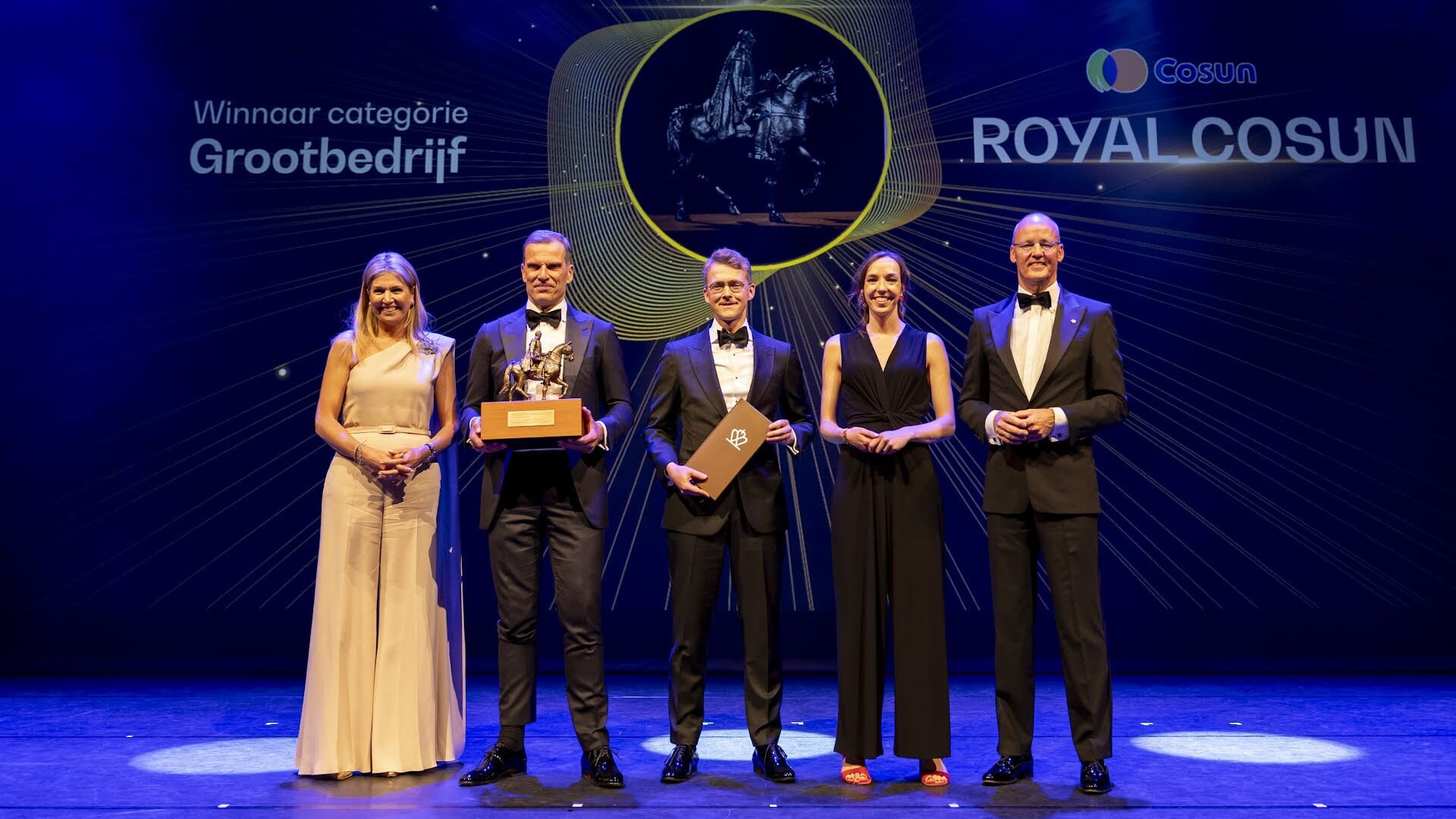 Koningin Máxima bezoekt Royal Cosun in Dinteloord in het nieuwe jaar