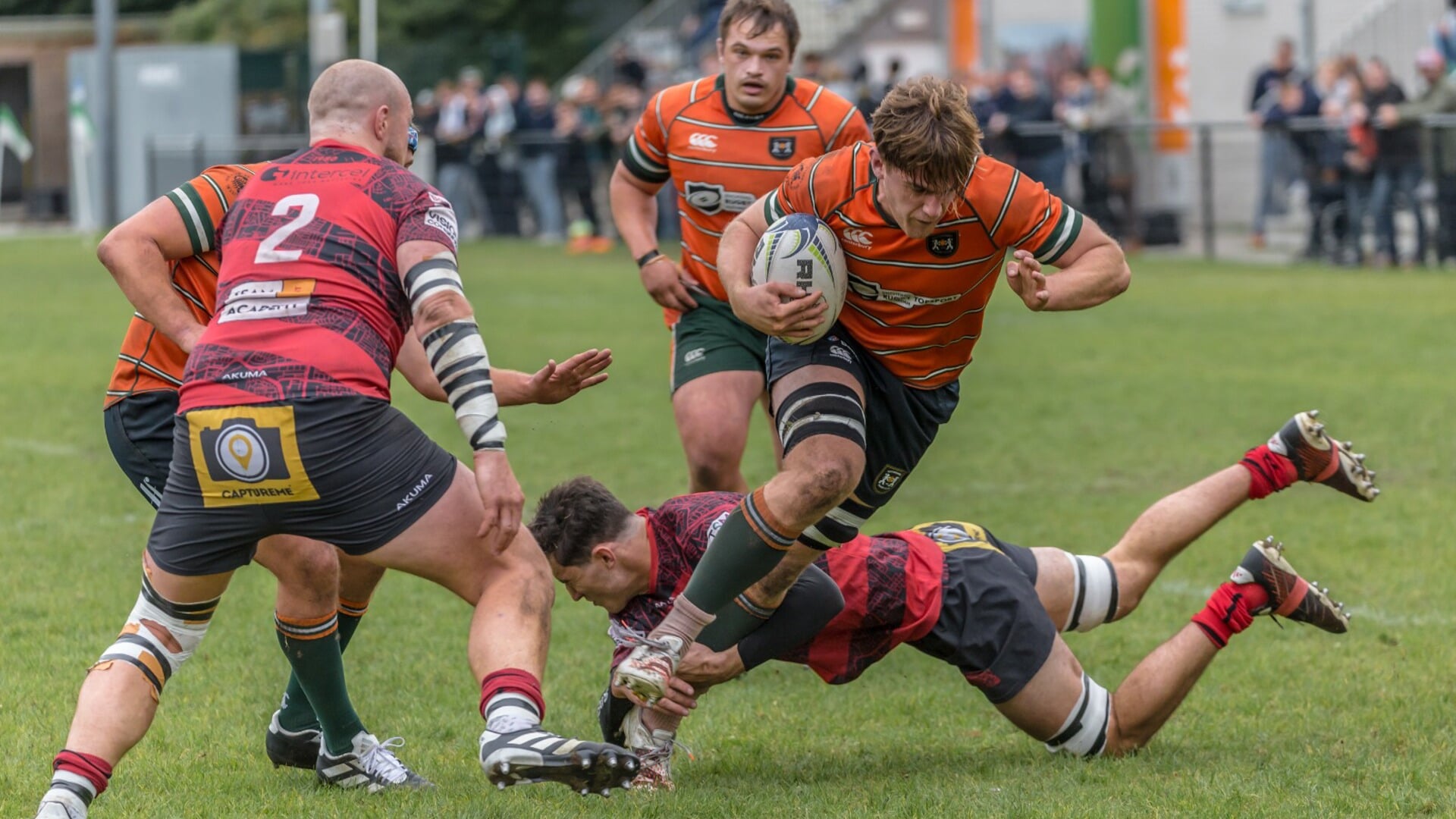 Rotterdamse Rugby Club bevestigt sterke vorm met zeer ruime overwinning ...